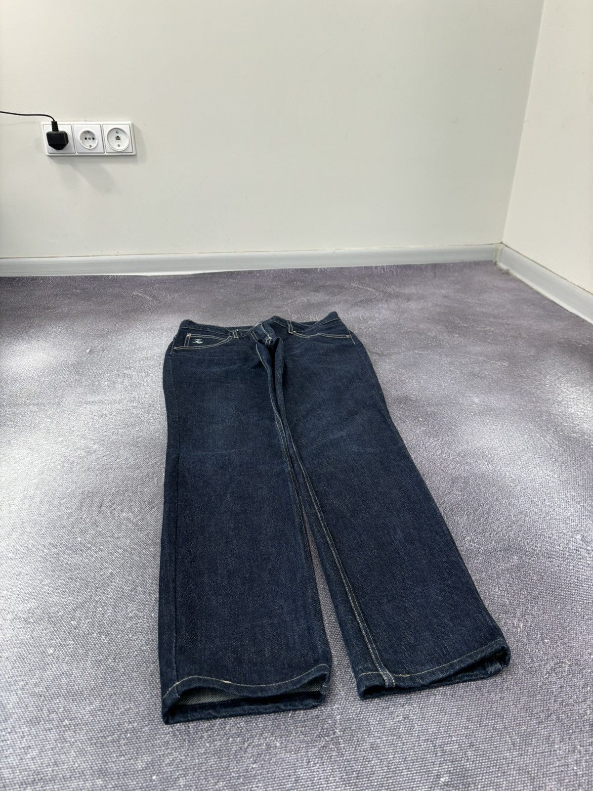 Fay Fay Vintage Women’s Navy Blue Straight Italian Denim Jeans Size 27" / US 4 / IT 40 - 3 Thumbnail