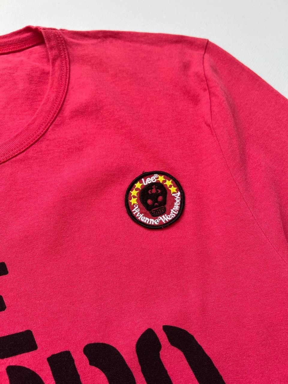 Japanese Brand × Vintage × Vivienne Westwood Rare Vivienne Westwood Lee patch logo chaos print t shirt Size US M / EU 48-50 / 2 - 7 Thumbnail