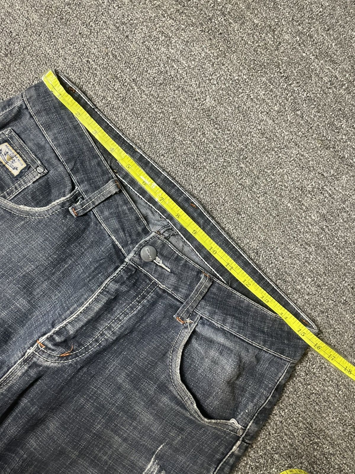 Japanese Brand × Vintage Fashion World x NIU WANG Distressed Denim Jeans (112) Size US 31 - 6 Thumbnail