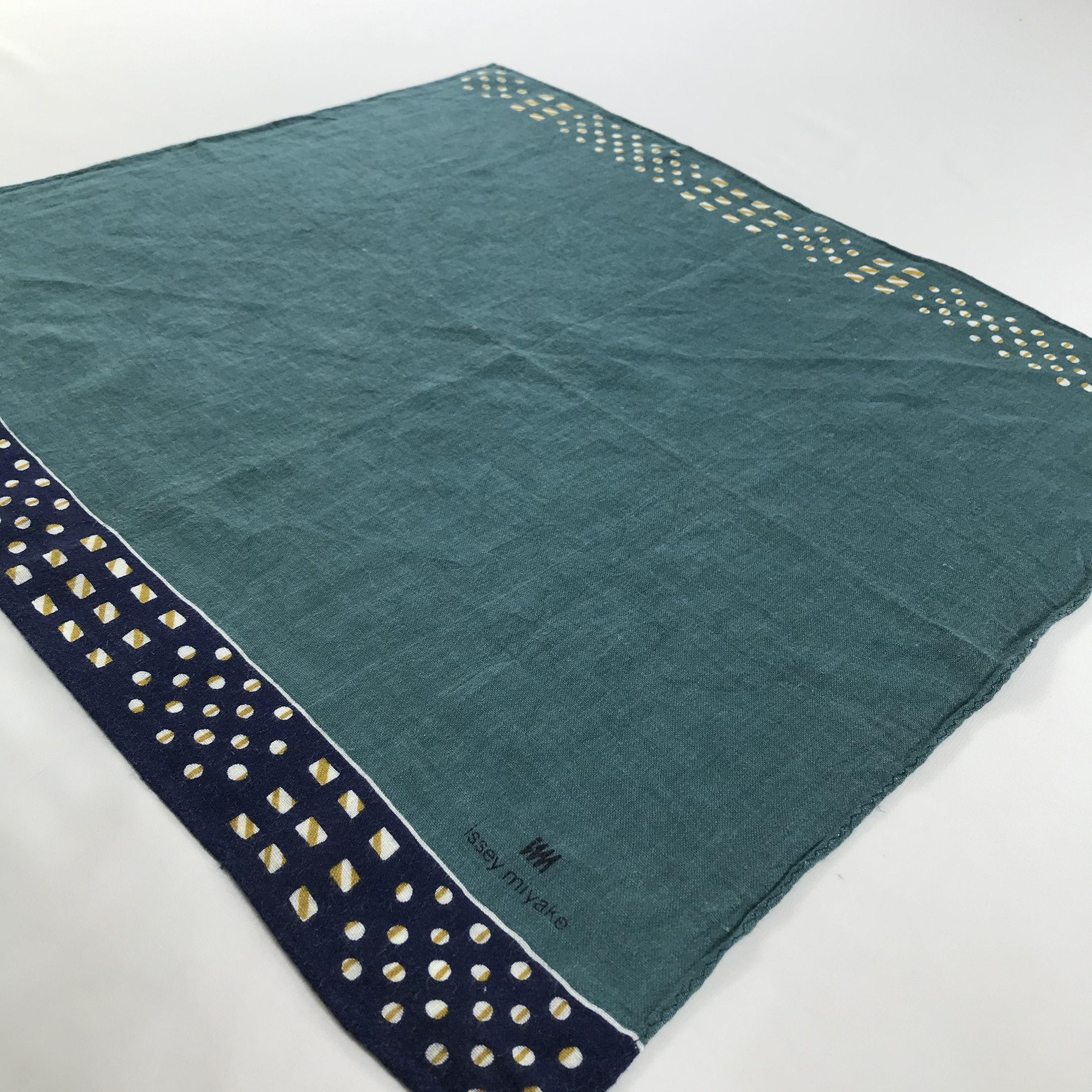 Issey Miyake × Vintage Issey Miyake Bandana / Handkerchief / Neckerchief - S1406 Size ONE SIZE - 2 Thumbnail
