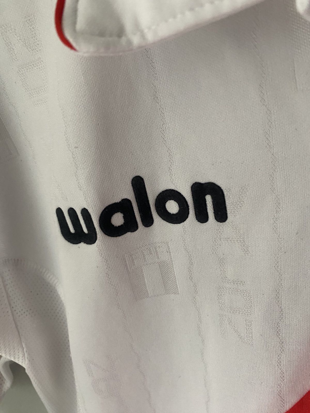 Vintage 11 Walon Peru Alex 2006 home jersey Size US L / EU 52-54 / 3 - 6 Thumbnail