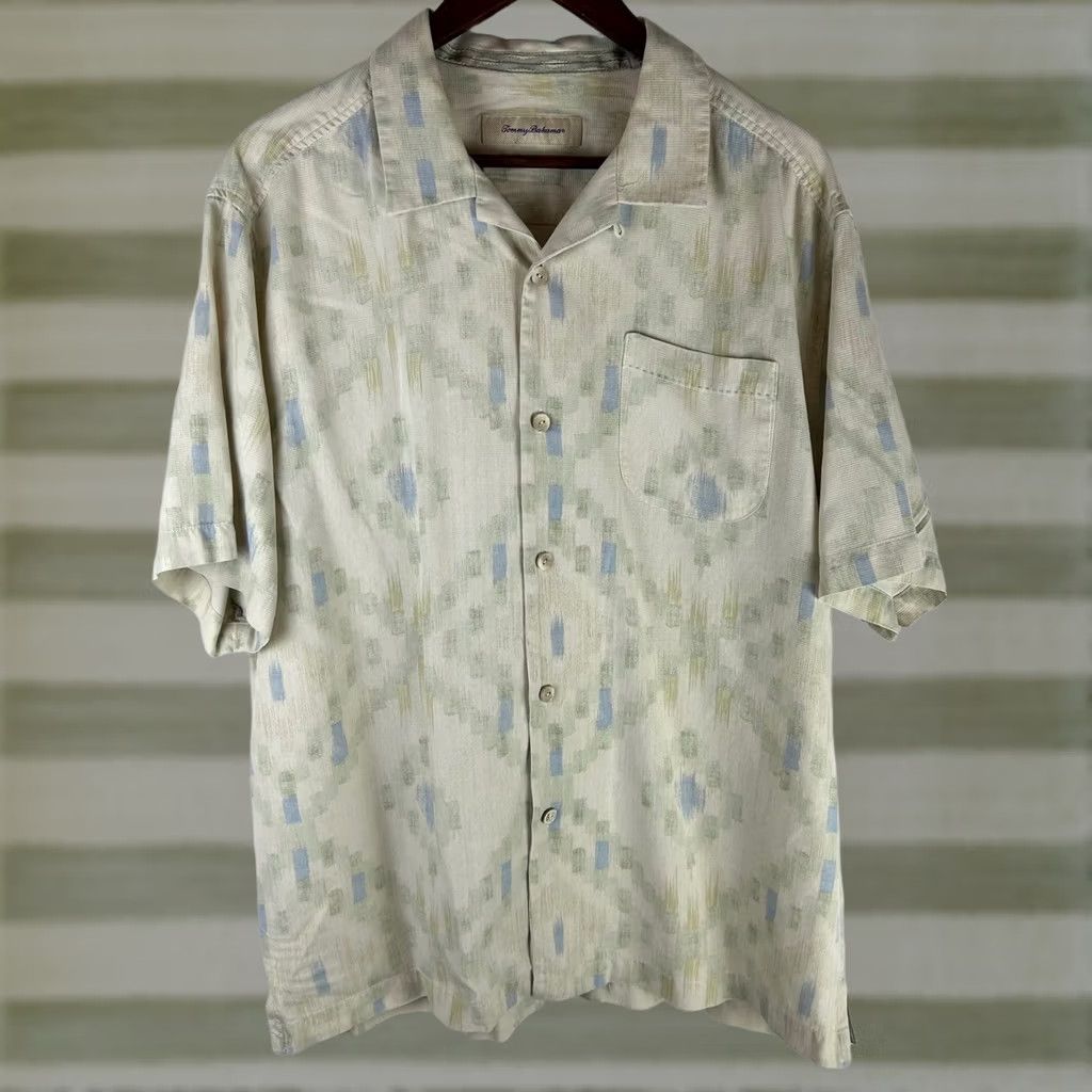 Tommy Bahama Tommy Bahama Silk Button Up Shirt Mens Large Cream Blue Geometric Ikat Print Clothing Shirt Mens L Cream Blue Geometric Ikat Print Silk Button Up Size US L / EU 52-54 / 3 - 1 Thumbnail