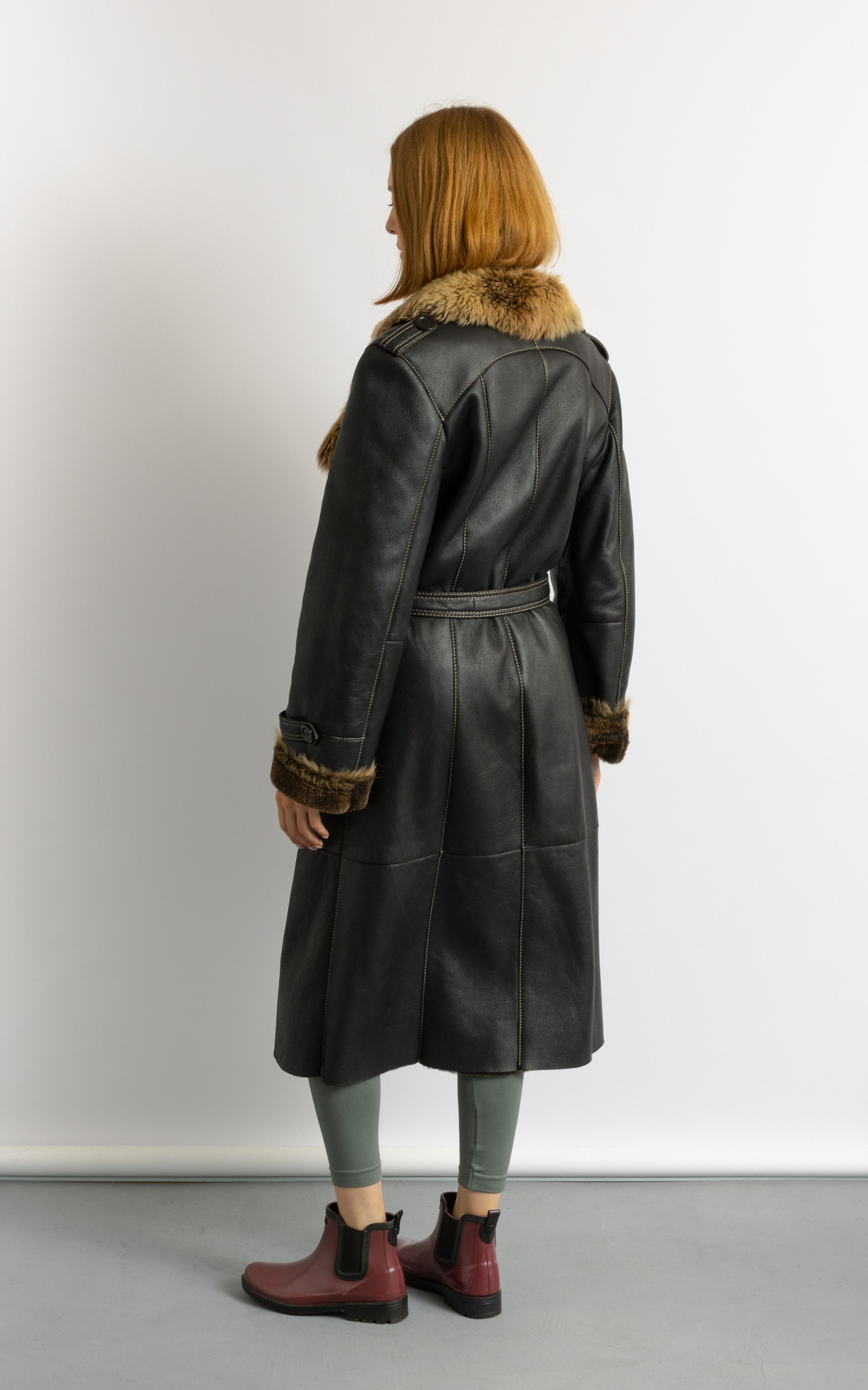 Vintage Sheepskin Leather Shearling Fastens Coat size Medium 8712 Size M / US 6-8 / IT 42-44 - 3 Thumbnail