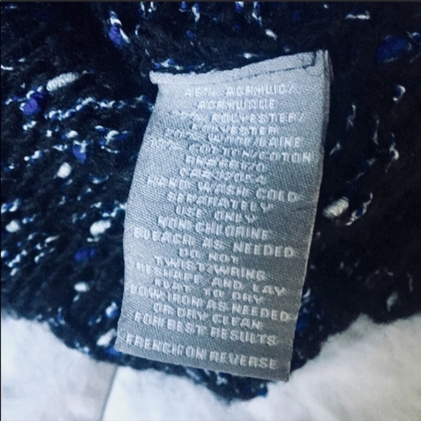 Urban Outfitters UO Sparkle Fade Black Blue White Chunky Pullover Sweater Size S / US 4 / IT 40 - 7 Thumbnail