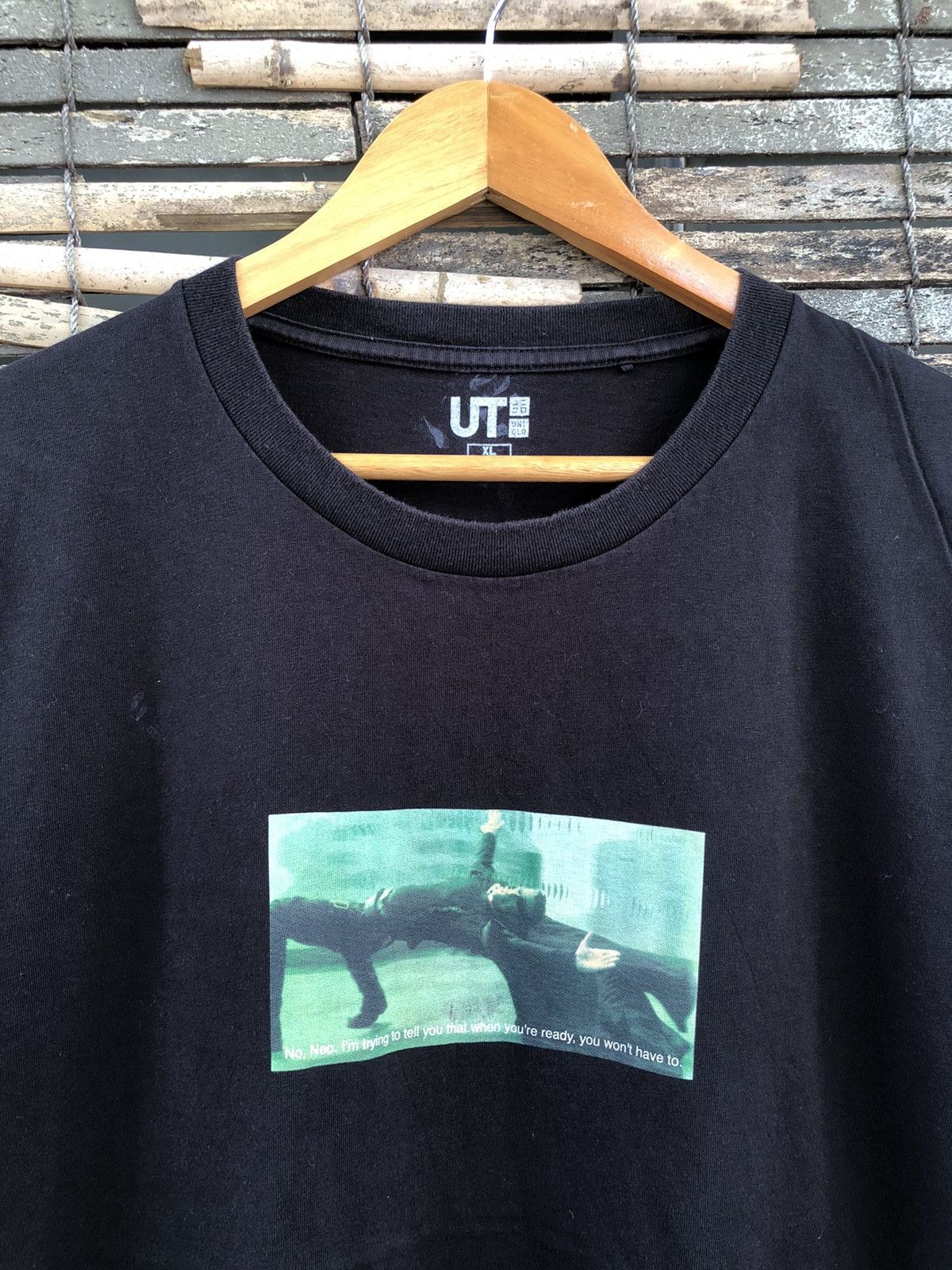 Japanese Brand × Vintage UT Uniqlo X The Matrix Movie Tshirts Size US L / EU 52-54 / 3 - 4 Thumbnail