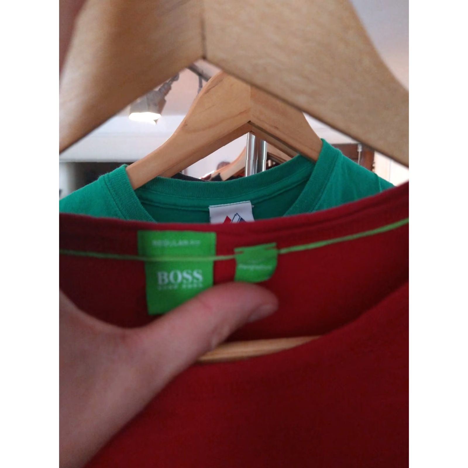Hugo Boss VINTAGE Hugo Boss T-shirt M Red Mens Shirt Modern Size US M / EU 48-50 / 2 - 3 Thumbnail