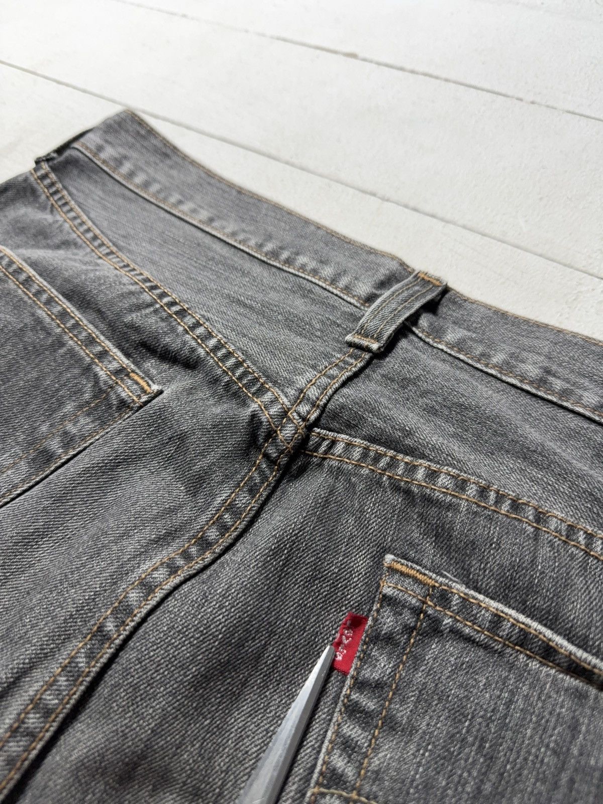 Levi's 00s Levi’s 501 Original Grey Jeans Button Fly Made in Mexico Size US 36 / EU 52 - 19 Thumbnail
