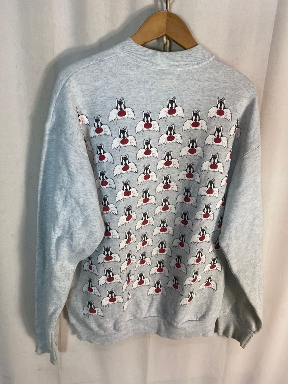 Cartoon Network Vintage looney tunes fullprint sweatshirt Size US M / EU 48-50 / 2 - 8 Thumbnail