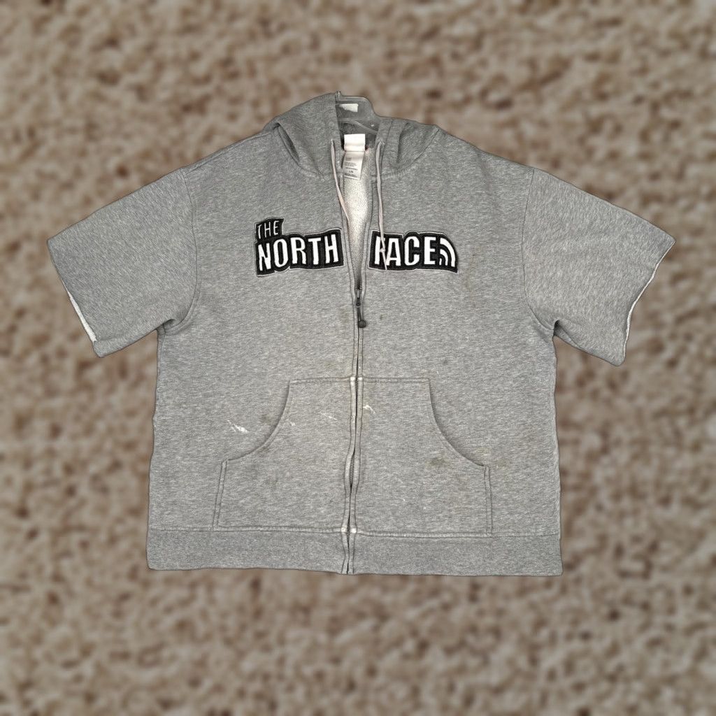 The North Face The North Face Jacket Mens L Gray Fleece Hooded Short Sleeve Full Zip Varsity Logo Pocket Size US 33 - 1 Thumbnail