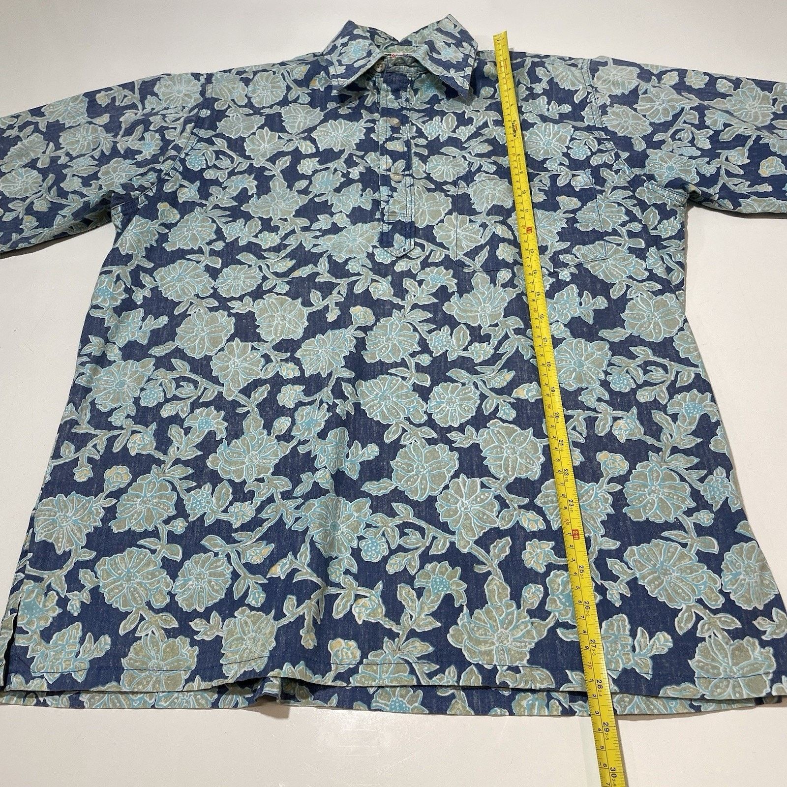 Other VTG Men’s Hawaiian Shirt Go Barefoot In Paradise Blue Medium Size US M / EU 48-50 / 2 - 4 Thumbnail
