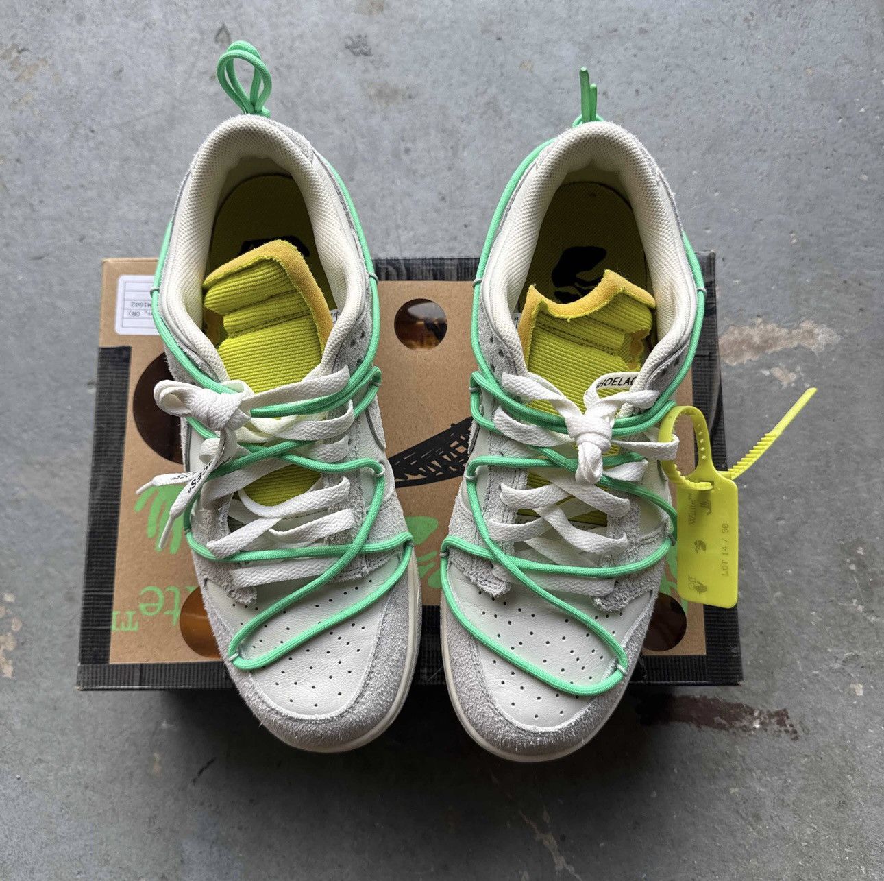 Nike × Off-White Off-White x Nike Dunk Low 'Lot 14 of 50' Size US 10.5 / EU 43-44 - 3 Thumbnail