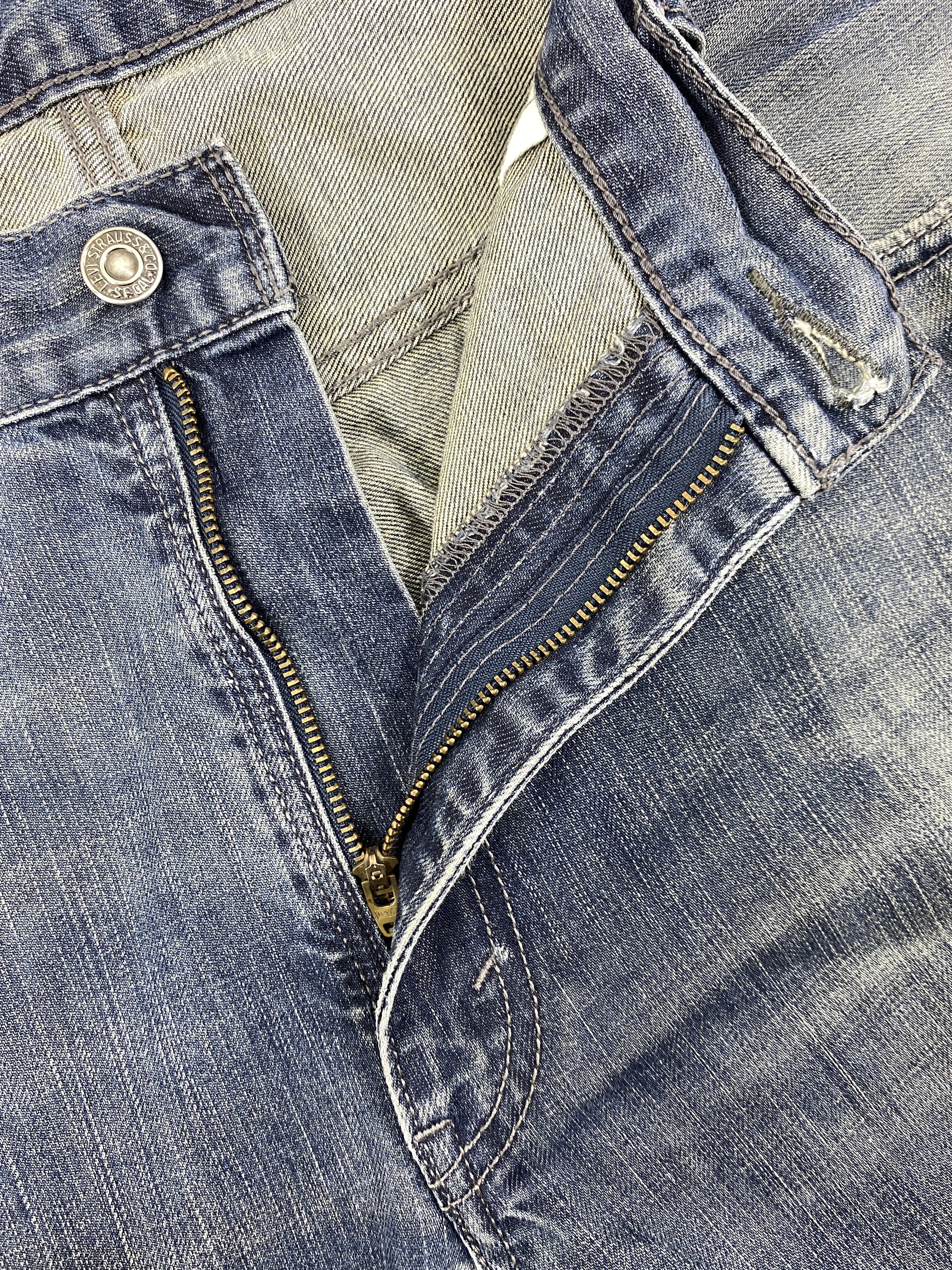 Levi's Distressed Blue Levi's 569 Jeans 39x31 Denim -SJ100 Size US 39 - 6 Thumbnail