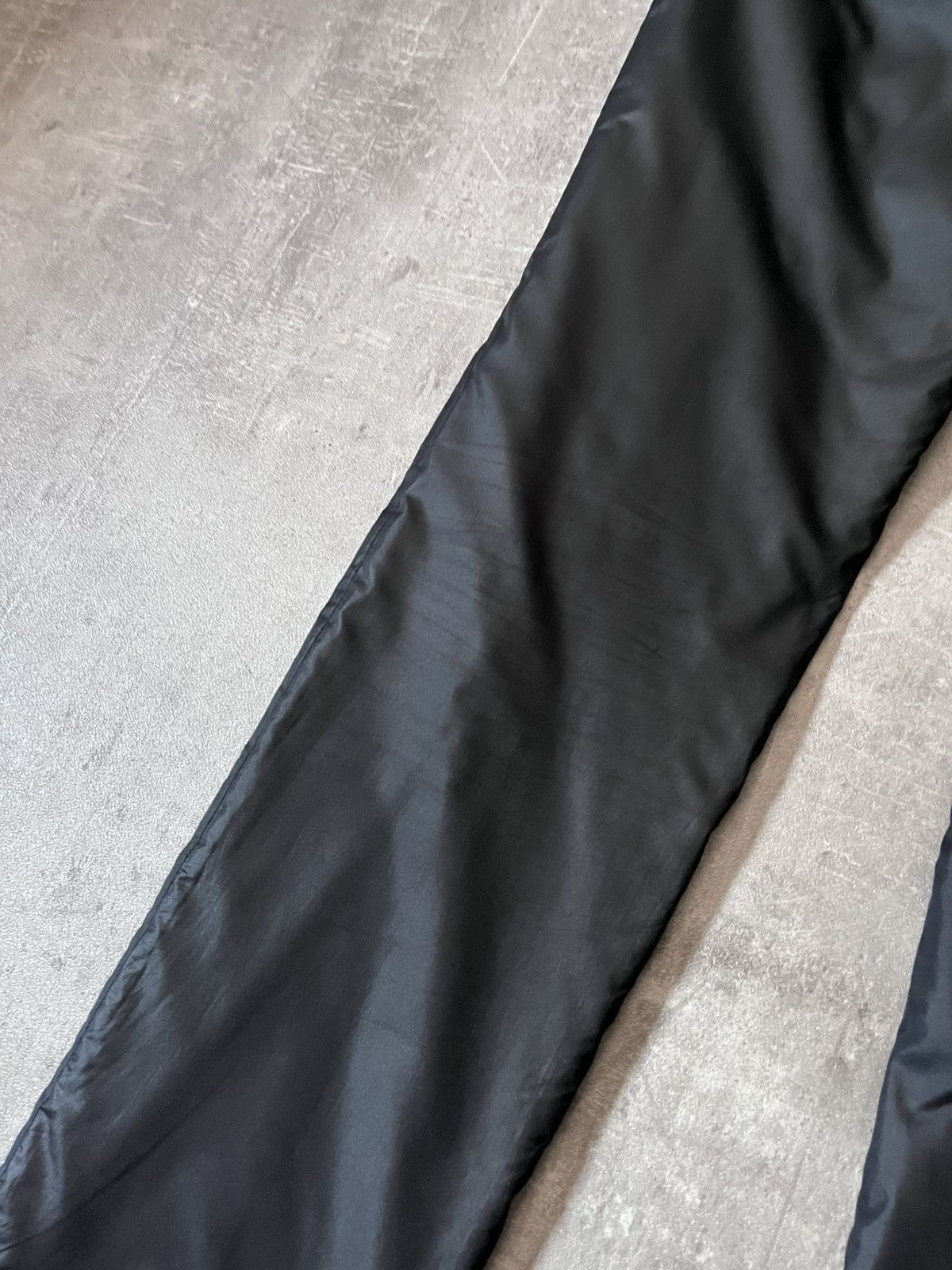 Helmut Lang Helmut Lang 1997 nylon black pants archival Size US 30 / EU 46 - 20 Thumbnail