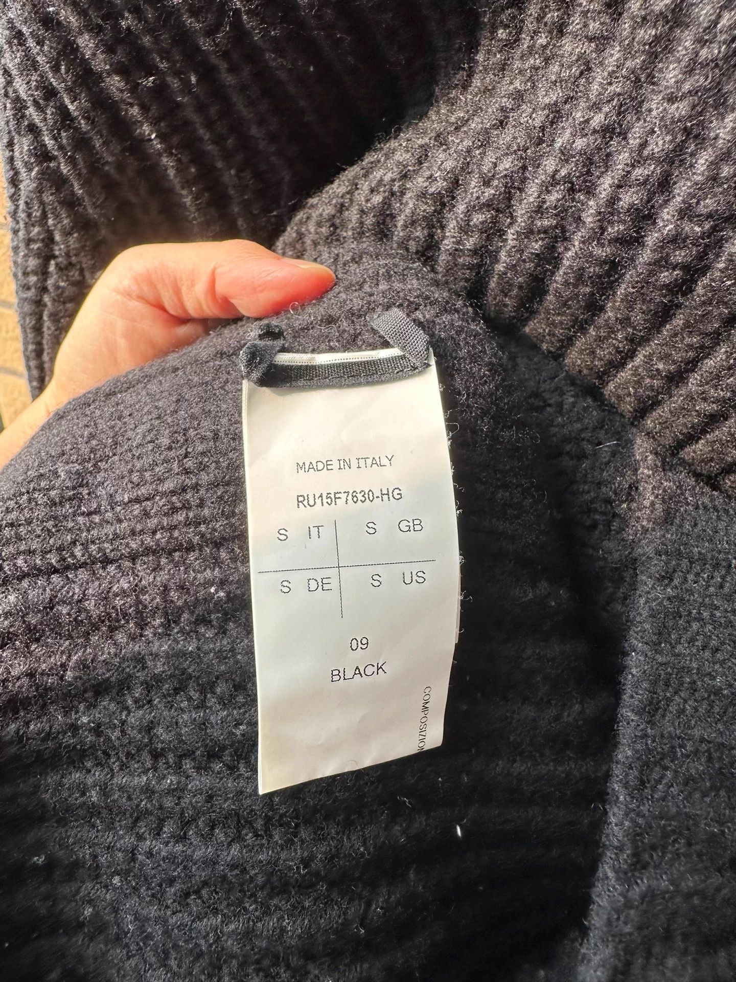 Rick Owens Rick Owens sweater, size S Size S / US 4 / IT 40 - 8 Thumbnail