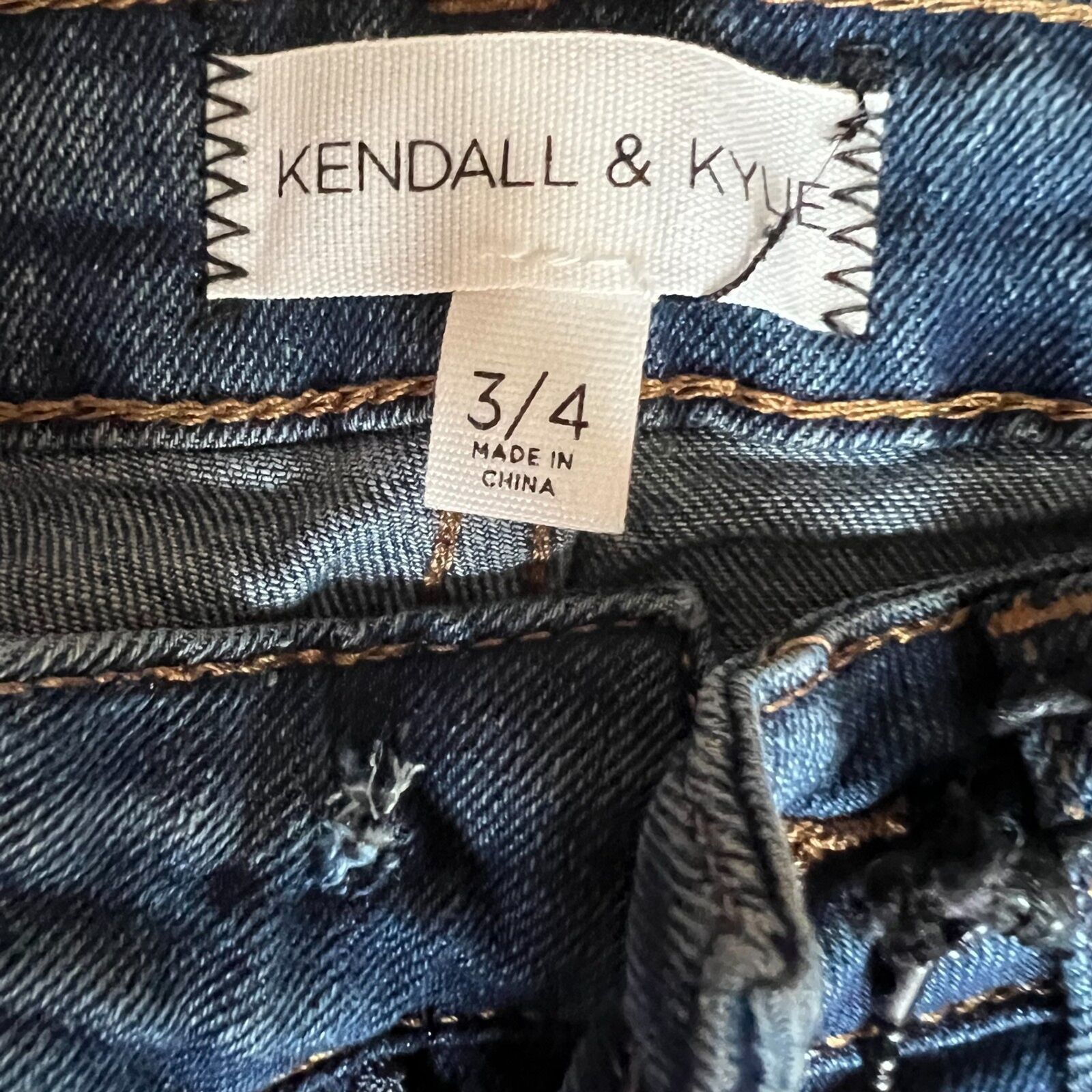 Kendall And Kylie Kendall & Kylie Laguna Beach Mid-Rise Crop Jeans, US27 Size 27" / US 4 / IT 40 - 7 Thumbnail