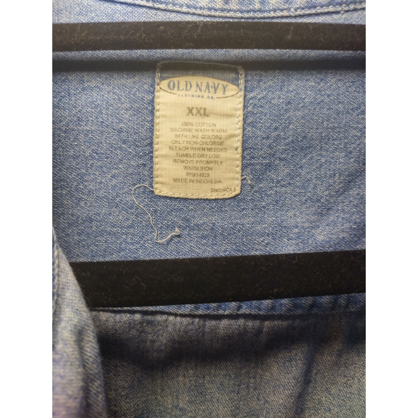 Old Navy Old Navy Mens Shirt Long Sleeves Button Down Pockets Denim Size US XXL / EU 58 / 5 - 2 Thumbnail