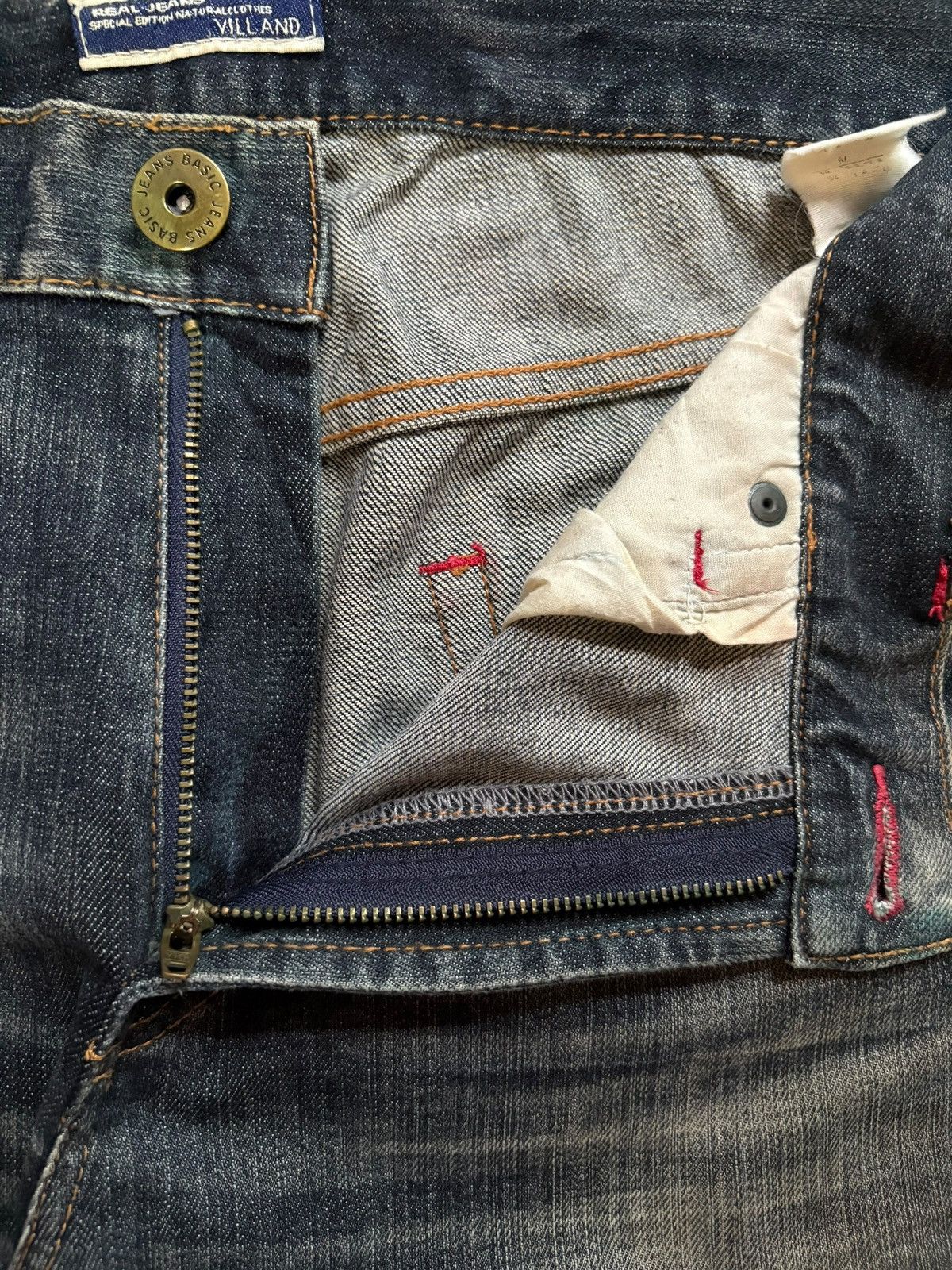 Japanese Brand Vintage Japanese Brand Mud Wash Distressed Loose Jeans Size US 33 - 9 Thumbnail