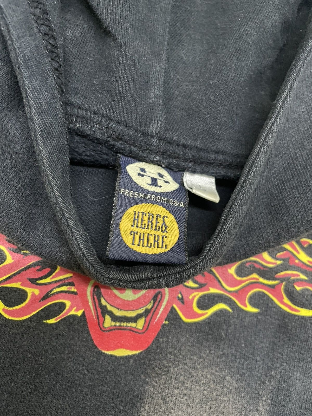 Japanese Brand × Vintage Vintage HERE THERE Skull Distressed Stain Hoodie Sweatshirt Size US L / EU 52-54 / 3 - 3 Thumbnail