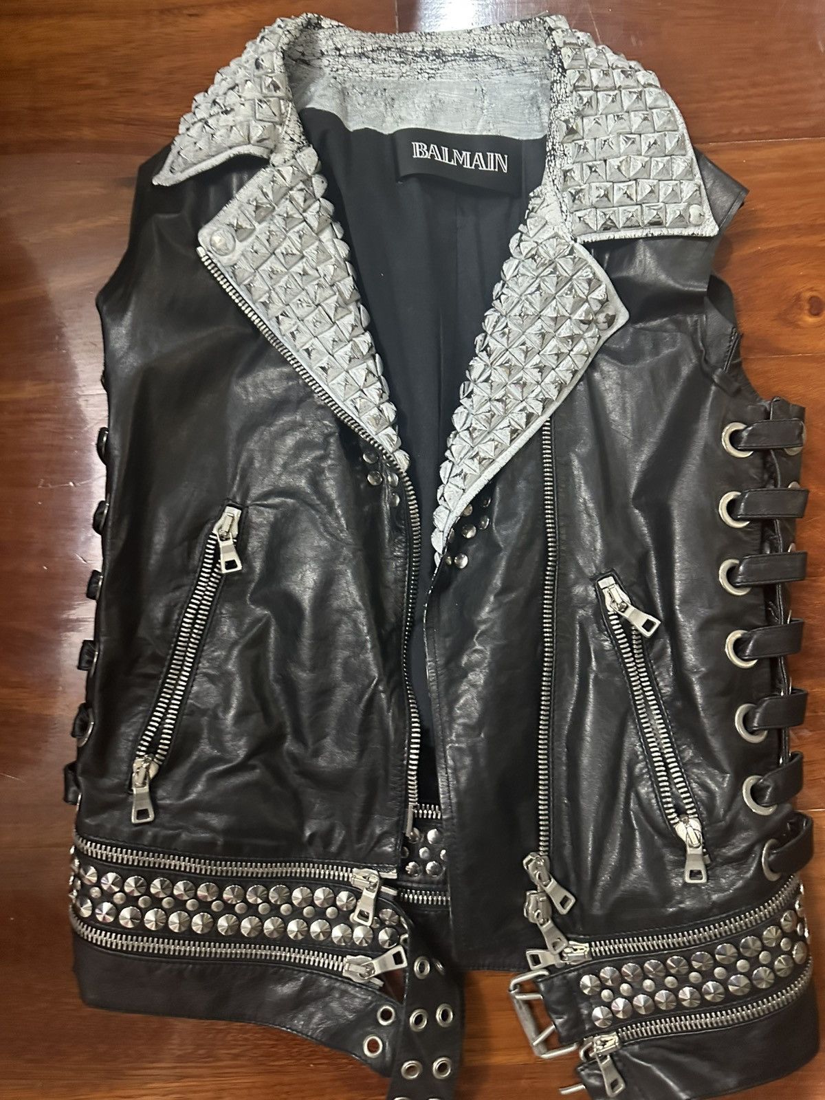 Balmain Balmain pin vest Size M / US 6-8 / IT 42-44 - 1 Thumbnail