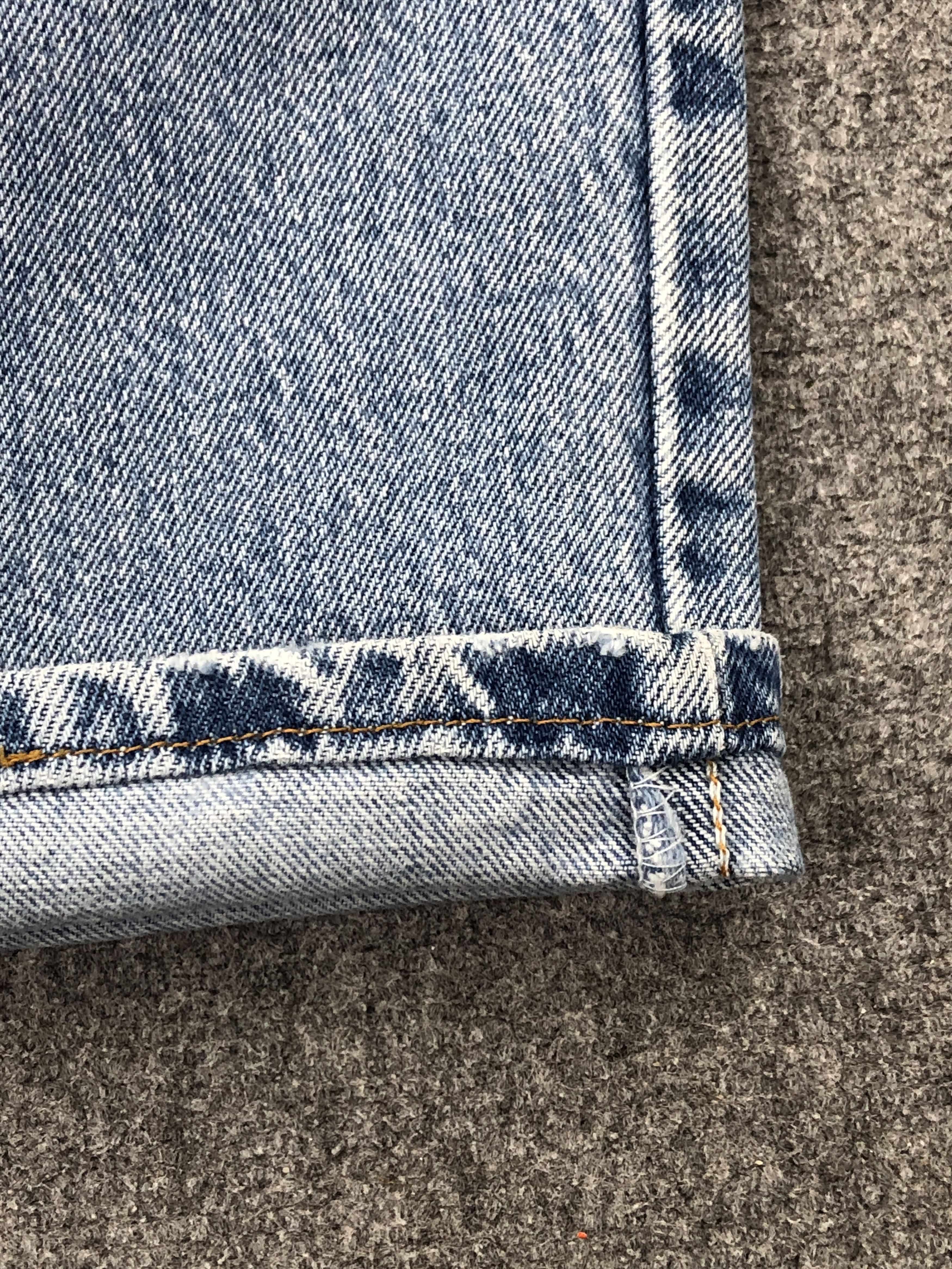 Levi's 90s Vintage Levis 550 Faded Blue Jeans 33x29.5 S0021 Size US 33 - 14 Thumbnail