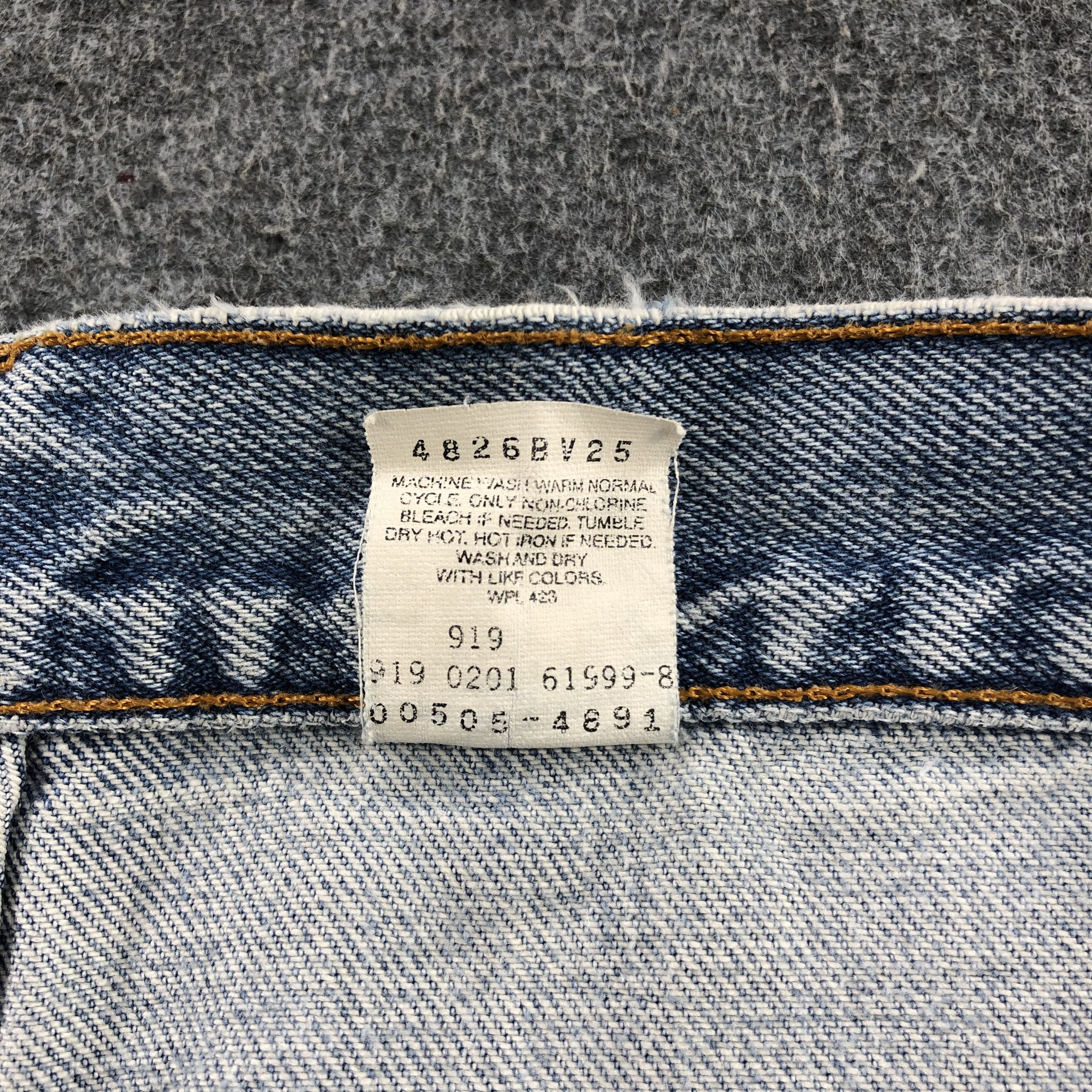 Levi's Vintage 90s Light Wash Levis 505 Jeans-J2009 Size US 32 / EU 48 - 20 Thumbnail