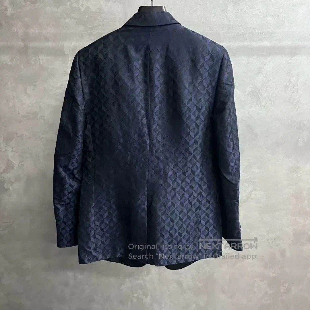 Emporio Armani richmond deep blue diamond patterned blazer jacket. Size US M / EU 48-50 / 2 - 2 Thumbnail