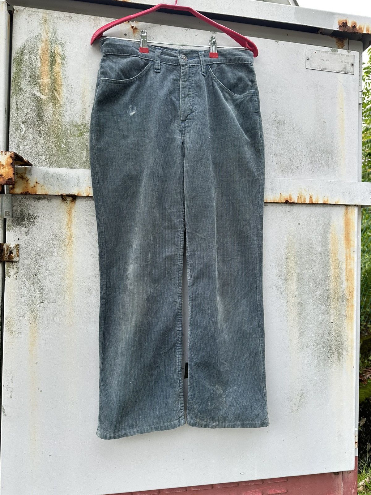 Levi's 👹THRASHED Faded Levis Corduroy Baggy Jeans Size US 27 - 4 Thumbnail
