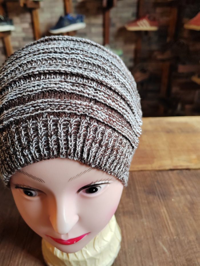 Japanese Brand Vintage Crochet Knitted handmade Beanie Snowcap Size ONE SIZE - 3 Thumbnail