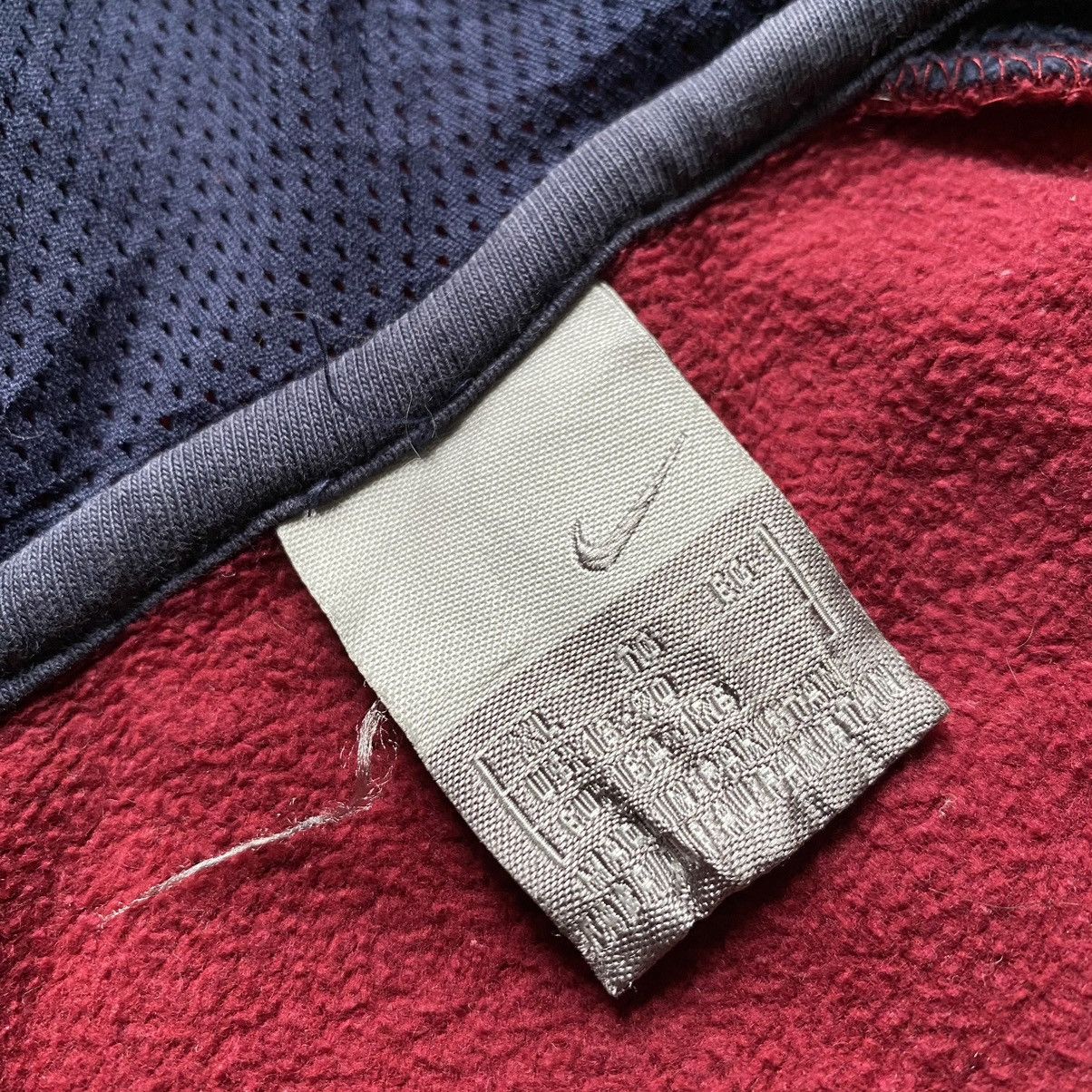 Nike Vintage 90s Zip Hoodie Nike Big Central Logo Streetwear y2k Size US L / EU 52-54 / 3 - 10 Thumbnail