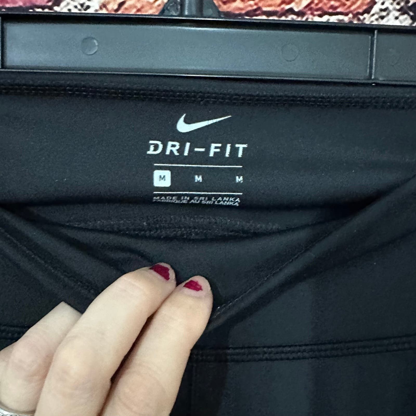 Nike Black Nike leggings size medium Size 30" / US 8 / IT 44 - 4 Thumbnail