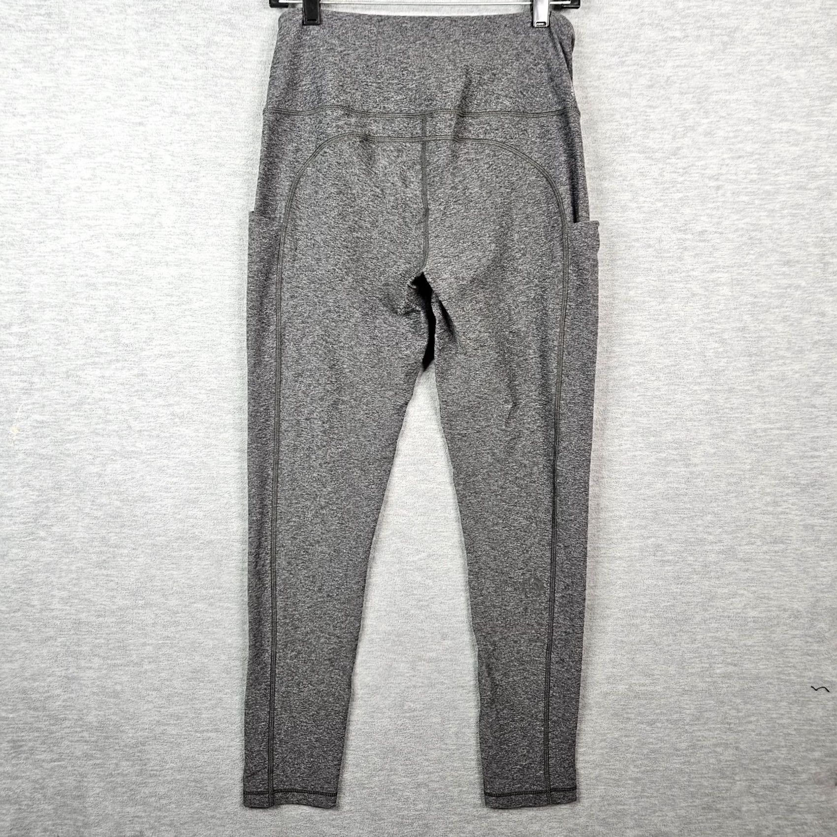 The North Face The North Face Women's Dark Gray Side Pockets Crop Workout Gym Leggings Size L Size 36" / US 14 / IT 50 - 2 Thumbnail
