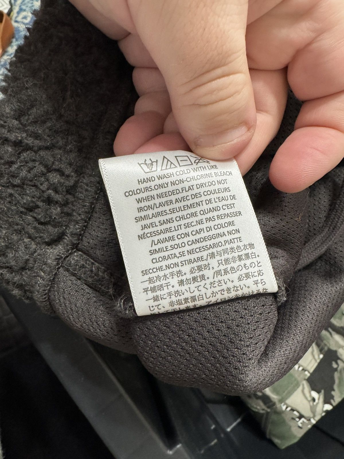 Fear of God Fear of God Essentials black Sherpa sweatpants Size US 38 / EU 54 - 7 Thumbnail