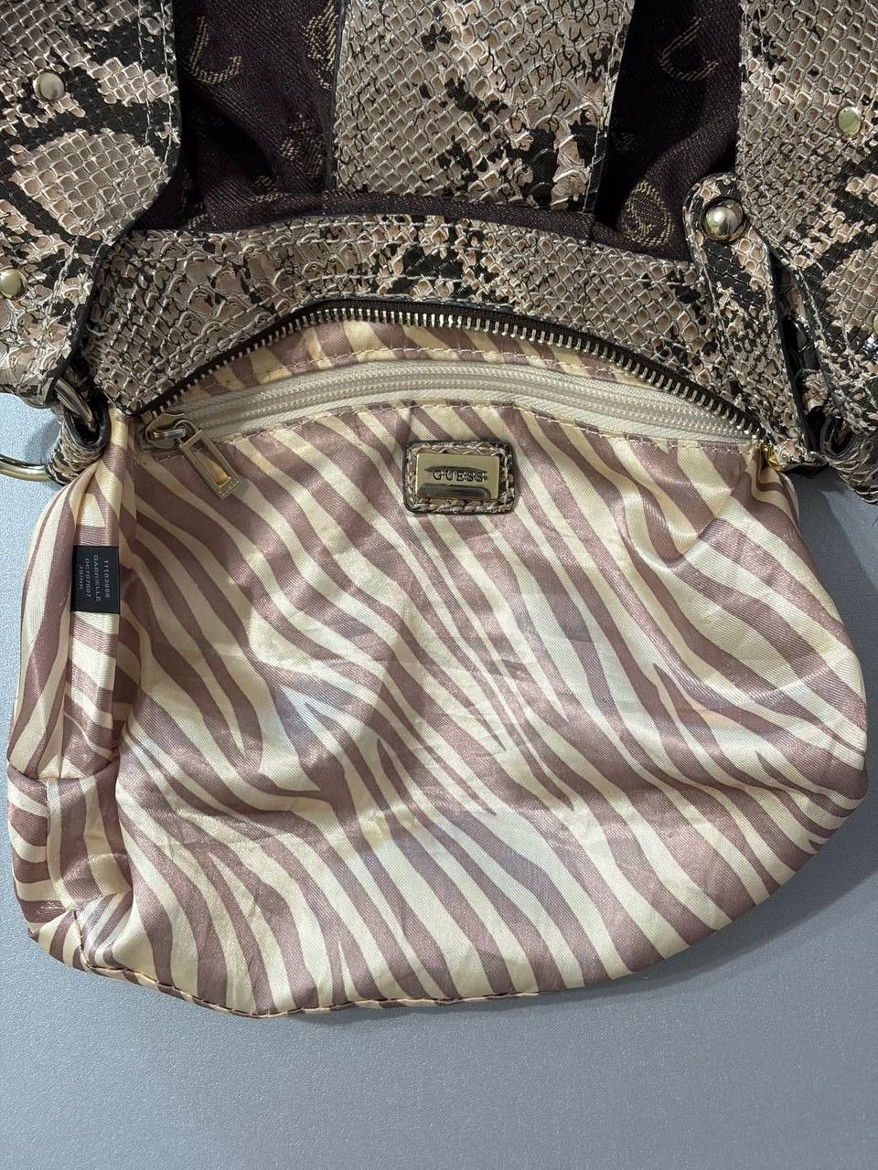 Guess Vintage GUESS Y2K Brown Monogram Snake Print Bag Large GLogo Size ONE SIZE - 13 Thumbnail