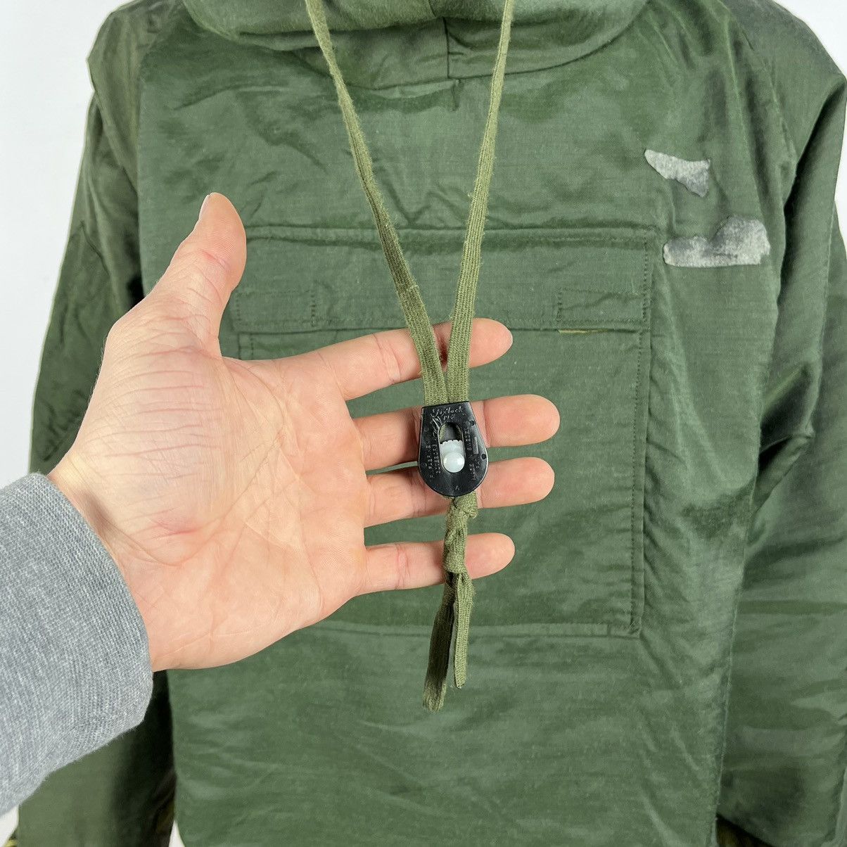 Vintage Vintage British Army Smock with hood attached jacket 1977 Size US M / EU 48-50 / 2 - 7 Thumbnail