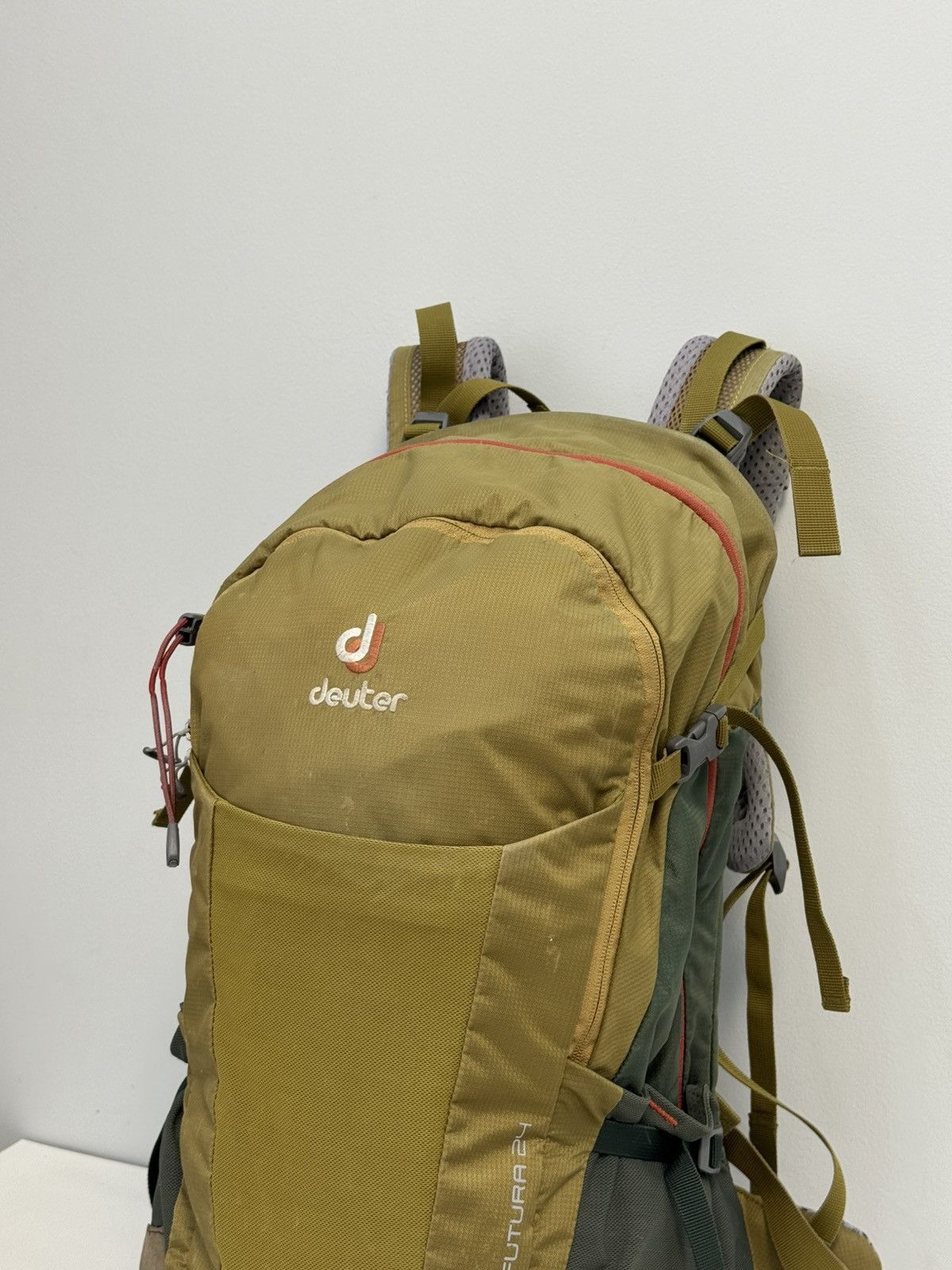Other Deuter FUTURA 24 (Futura 24) Green Outdoor Size ONE SIZE - 2 Thumbnail