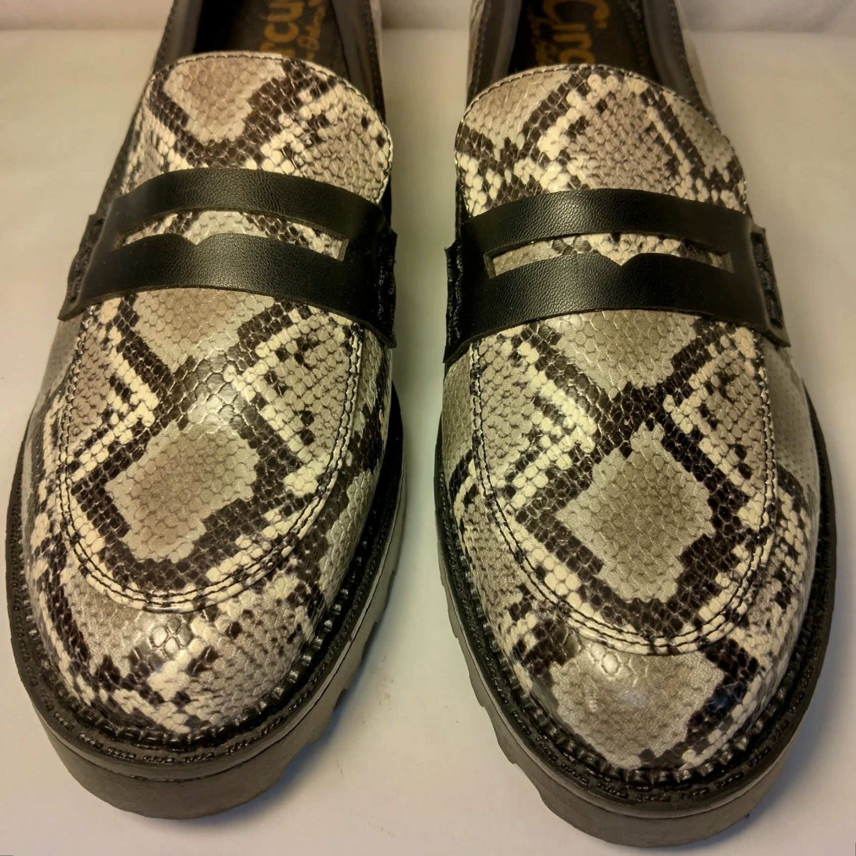 Sam Edelman Sam Edelman Circus Desmond Loafers Women 10 M Faux Snake Skin Black Gray Slip On Flat Size US 10 / IT 40 - 7 Thumbnail