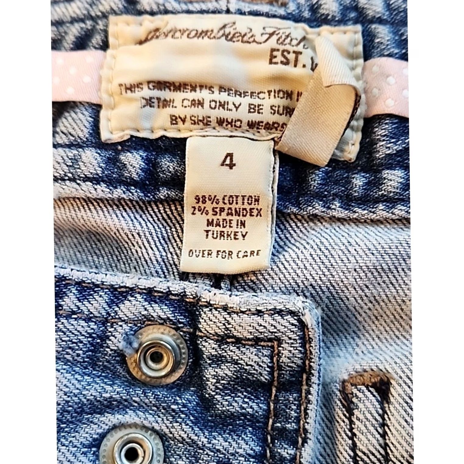 Abercrombie & Fitch VINTAGE Abercrombie & Fitch Shorts Womens Size 4 Denim Blue Hot Pants Jeans Stretch Regular Womens 4 Modern era 90s? Size 27" / US 4 / IT 40 - 2 Thumbnail