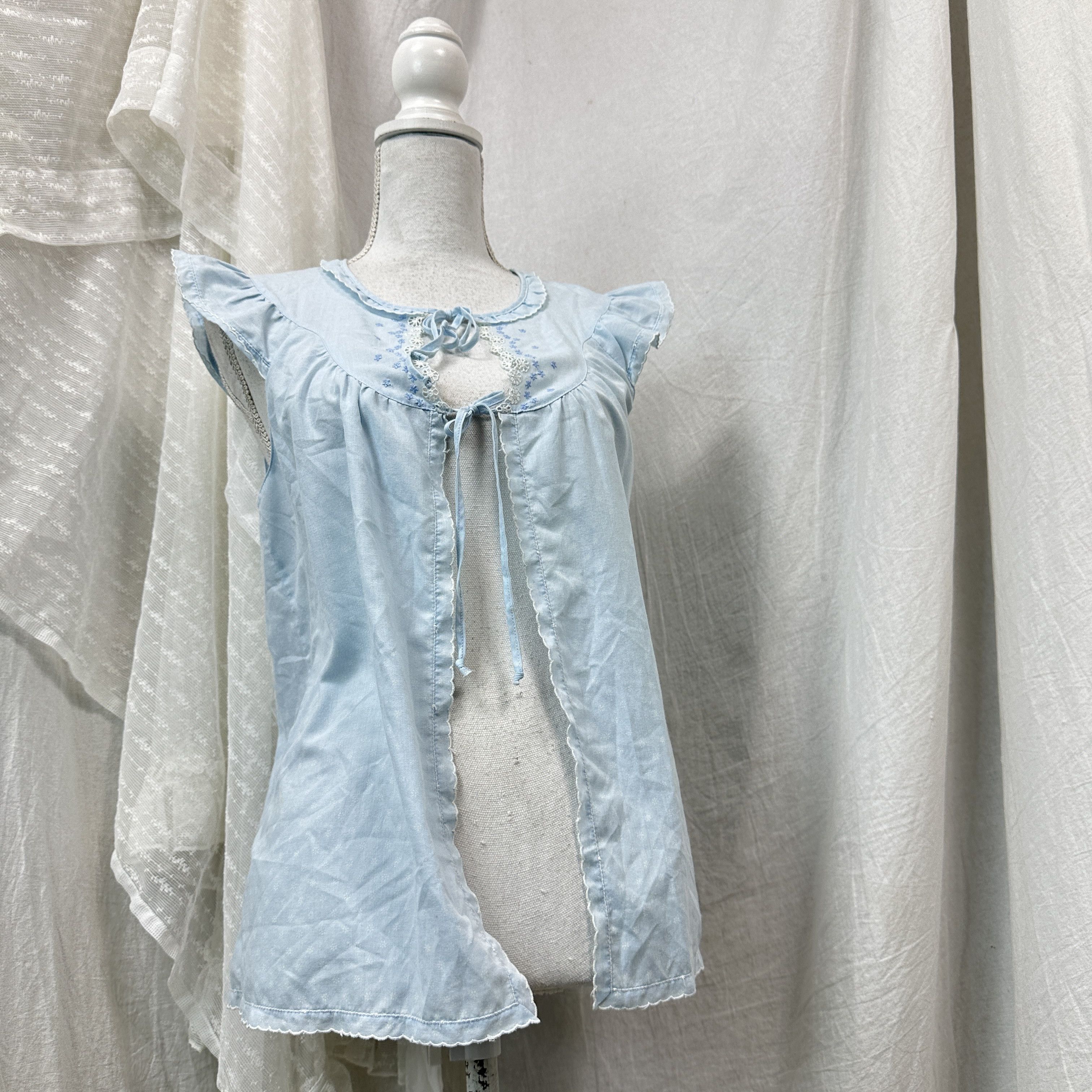 Vintage Vintage Baby Blue Coquette Lace Gown Top Y2K Size S / US 4 / IT 40 - 1 Thumbnail
