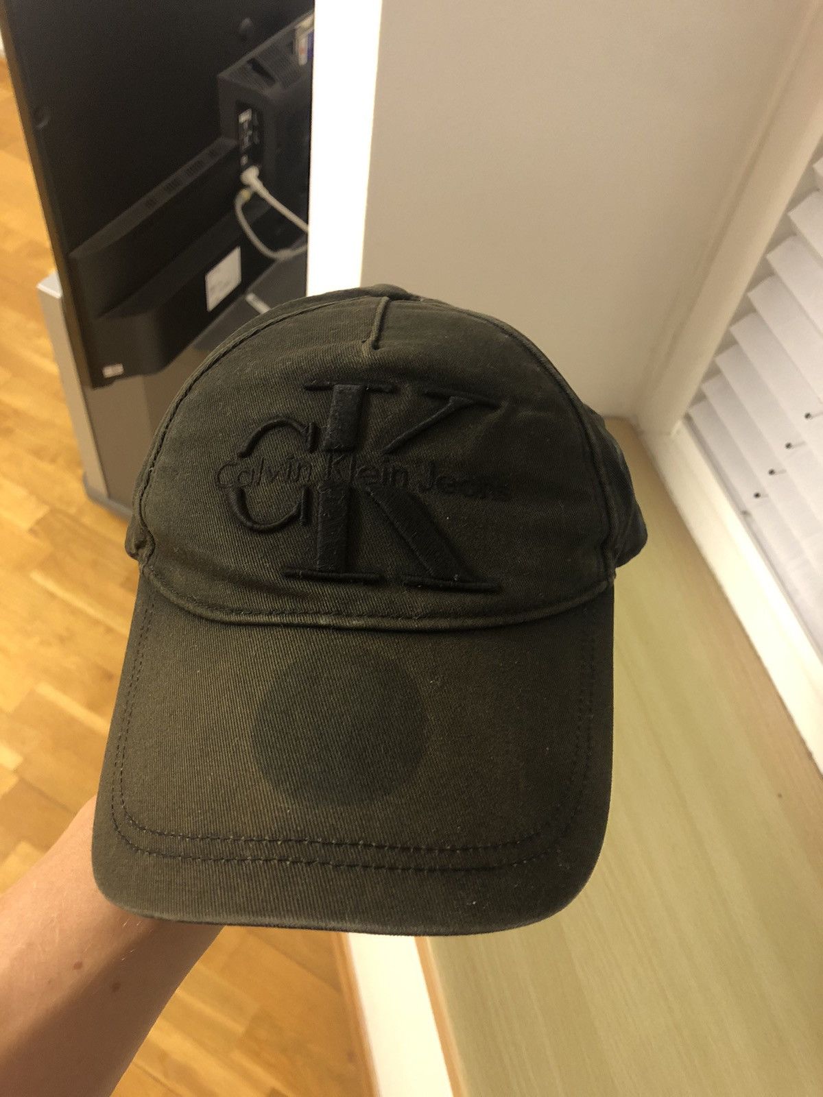 Calvin Klein CALVIN KLEIN JEANS VINTAGE BLACK DENIM QUALITY HAT CAP Size ONE SIZE - 1 Thumbnail