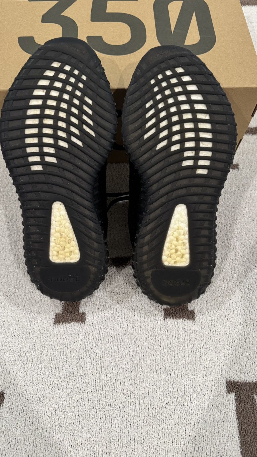 Yeezy Adidas Yeezy Boost V2 'Red' Size US 9 / EU 42 - 7 Thumbnail