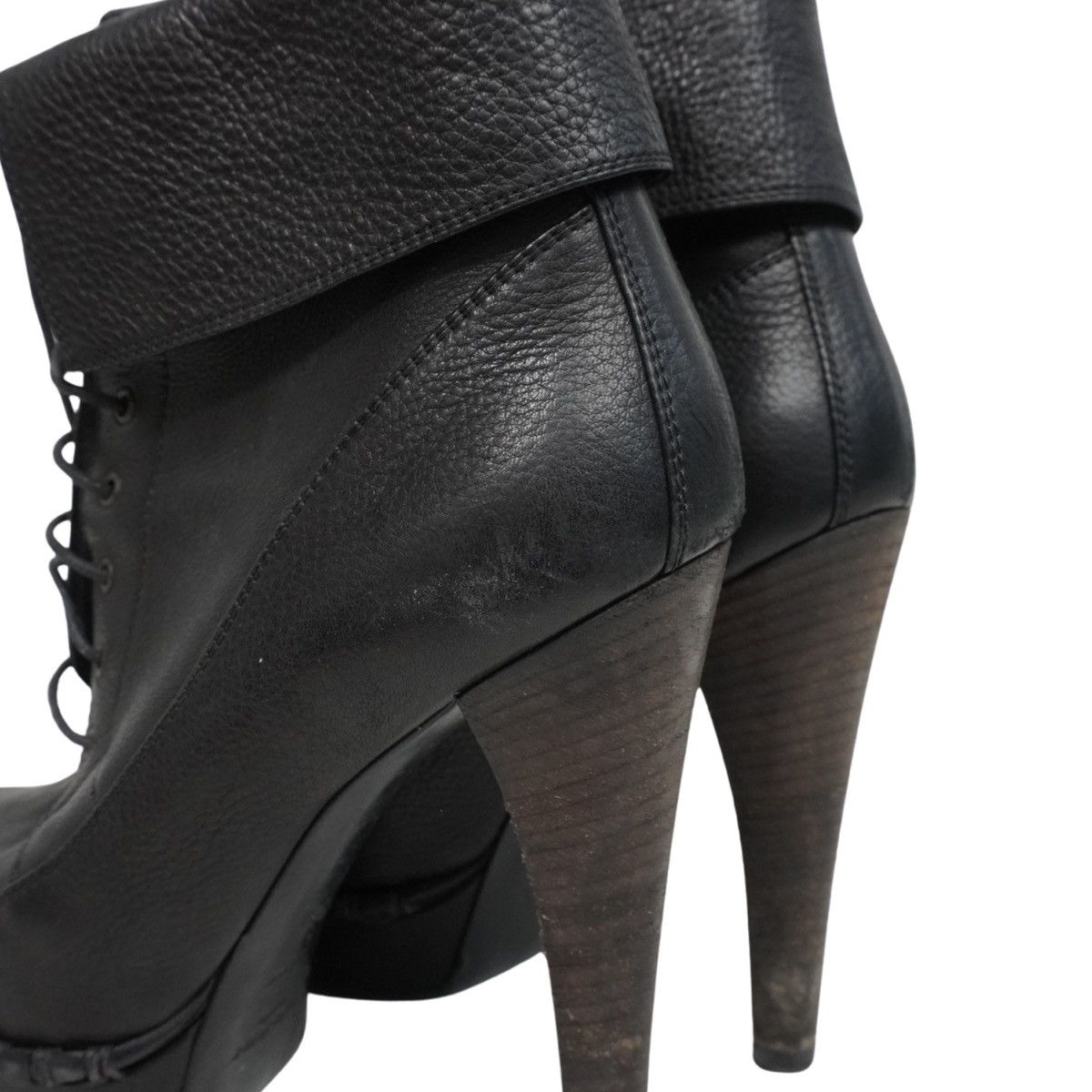 Yves Saint Laurent Yves Saint Laurent Lace Up Ankle Boots Size US 6.5 / IT 36.5 - 8 Thumbnail