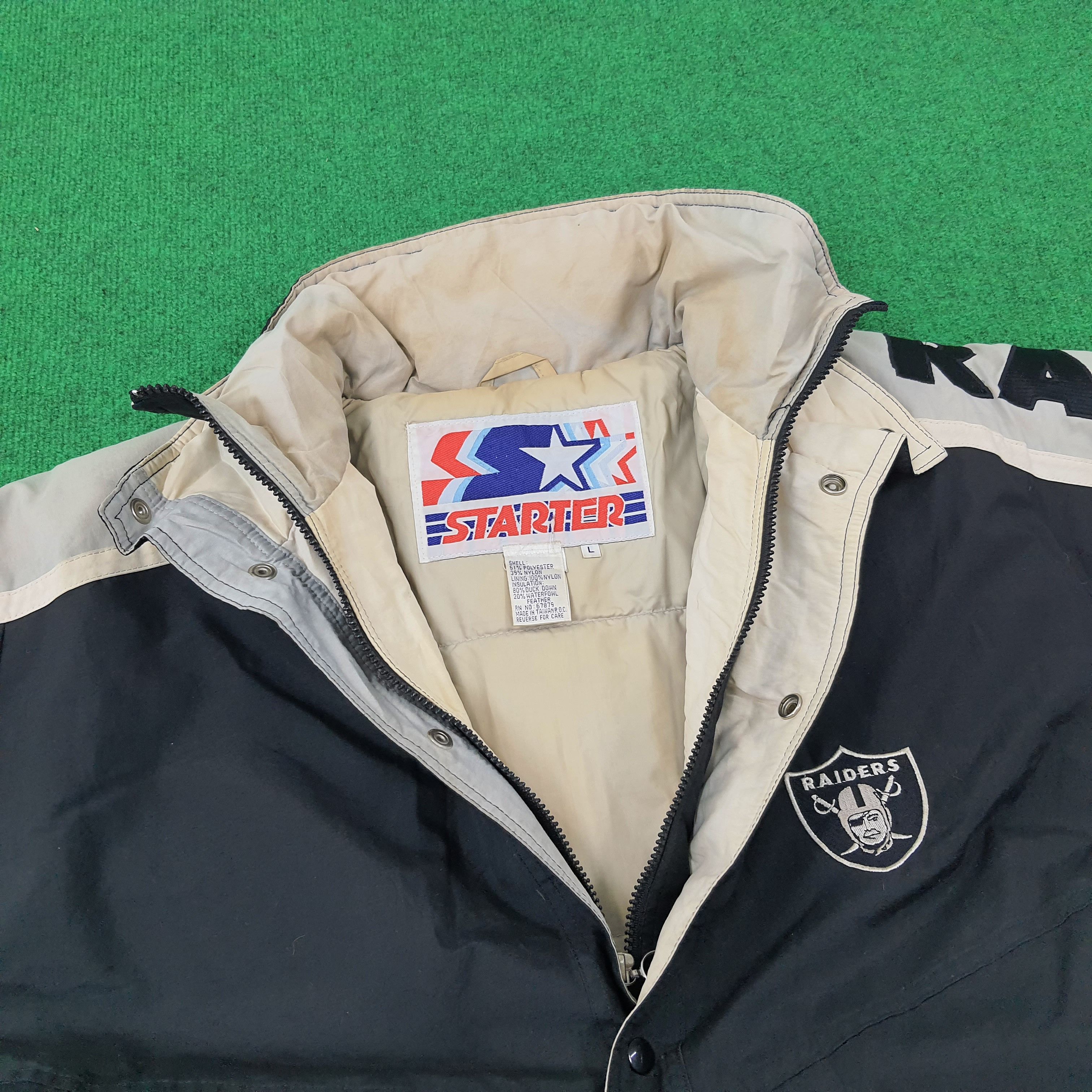 NFL × Starter × Vintage Vintage Starter NFL Raiders Sports Team Jacket C230N24 Size US XXL / EU 58 / 5 - 7 Thumbnail