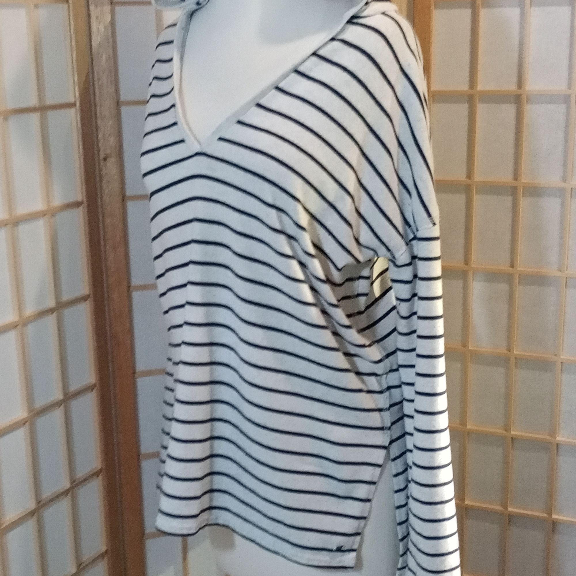 American Eagle Outfitters American Eagle Med Hooded Top Size M / US 6-8 / IT 42-44 - 14 Thumbnail