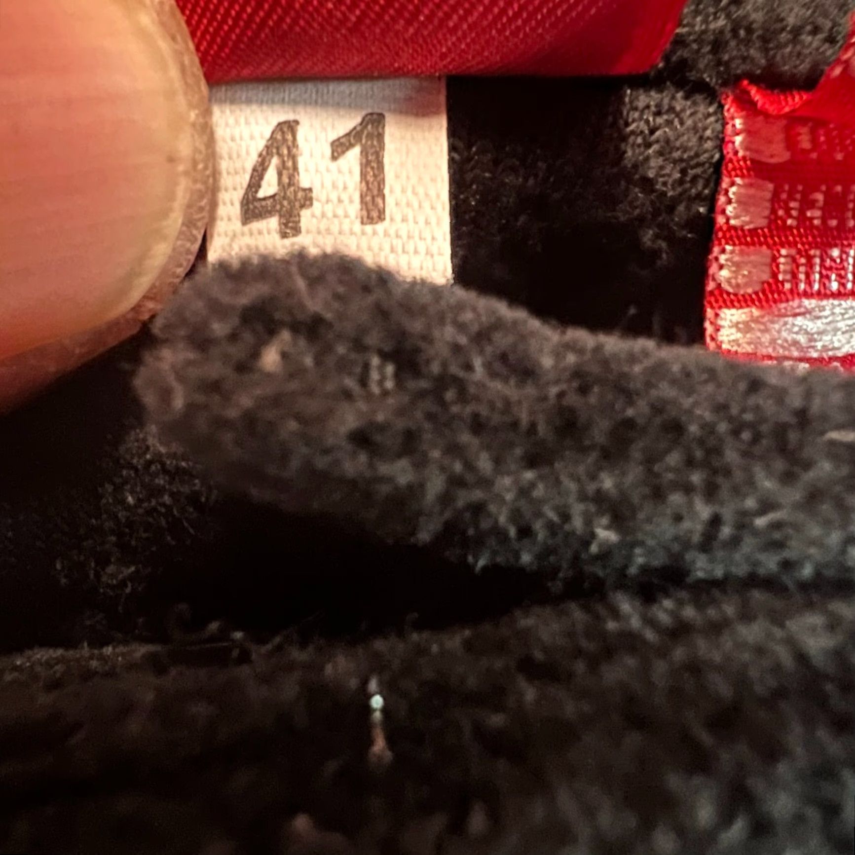 Mossimo VINTAGE Mossimo Velvet Fleece Zip Sweatshirt Jacket Juniors 2XL Black Mossimo Velvet Fleece Zip Sweatshirt Jacket 90s Mens Womens Boys Girls Size XXL / US 16-18 / IT 52-54 - 7 Thumbnail