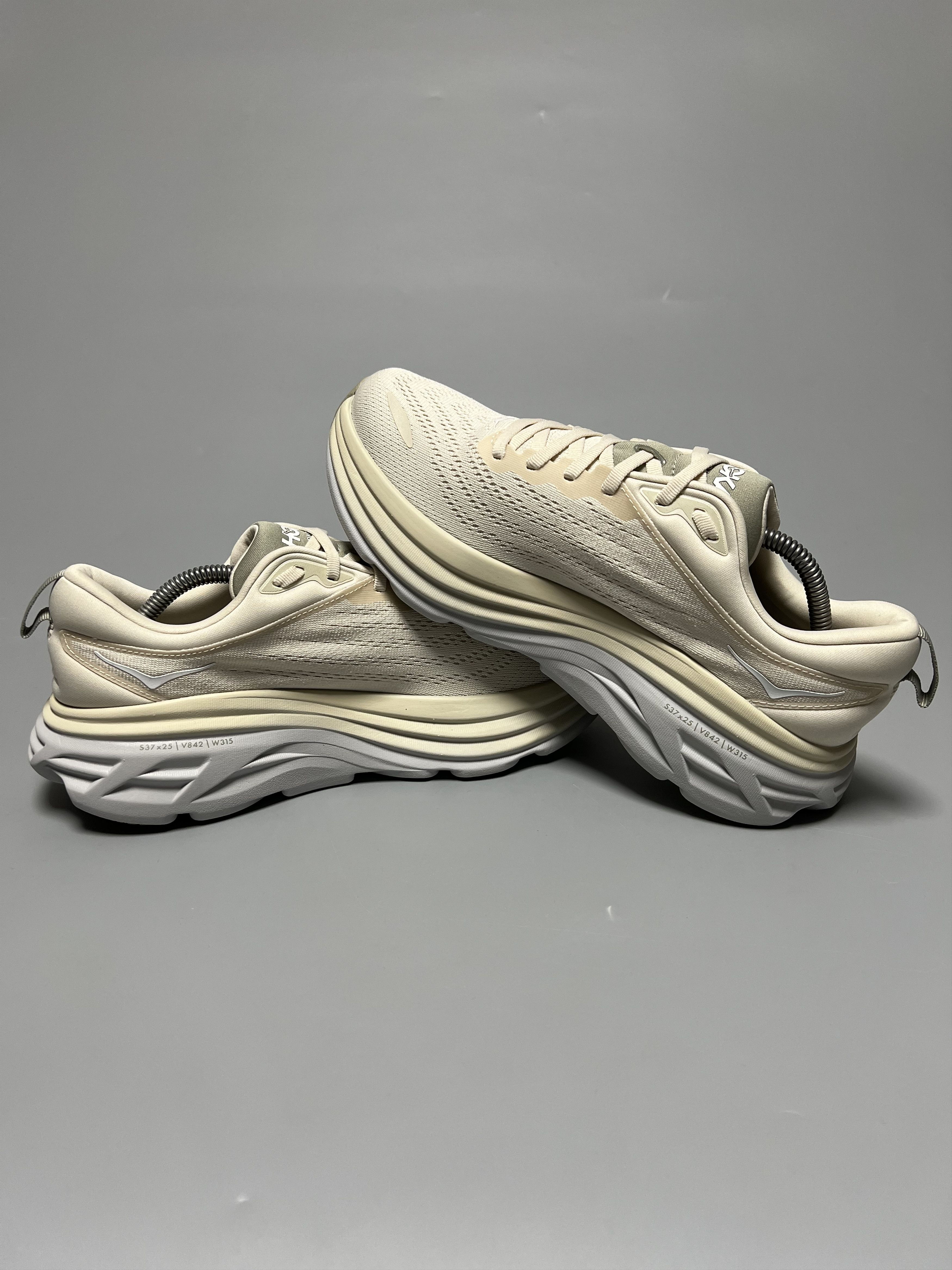 Hoka 9D Hoka One One Bondi 8 Running Shoes Walking Gym Size US 9 / EU 42 - 5 Thumbnail