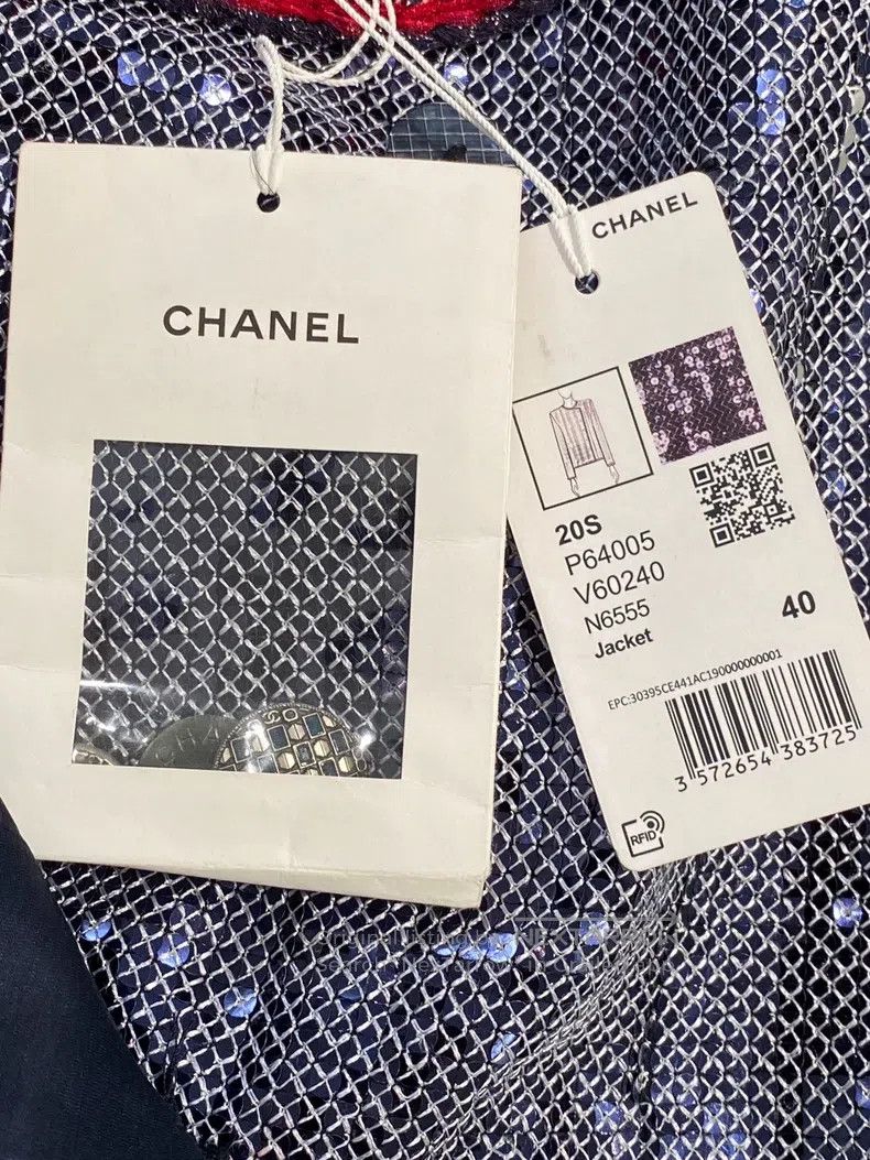 Chanel Chanel 20-year-old silver sequin glitter jacket Size S / US 4 / IT 40 - 5 Thumbnail