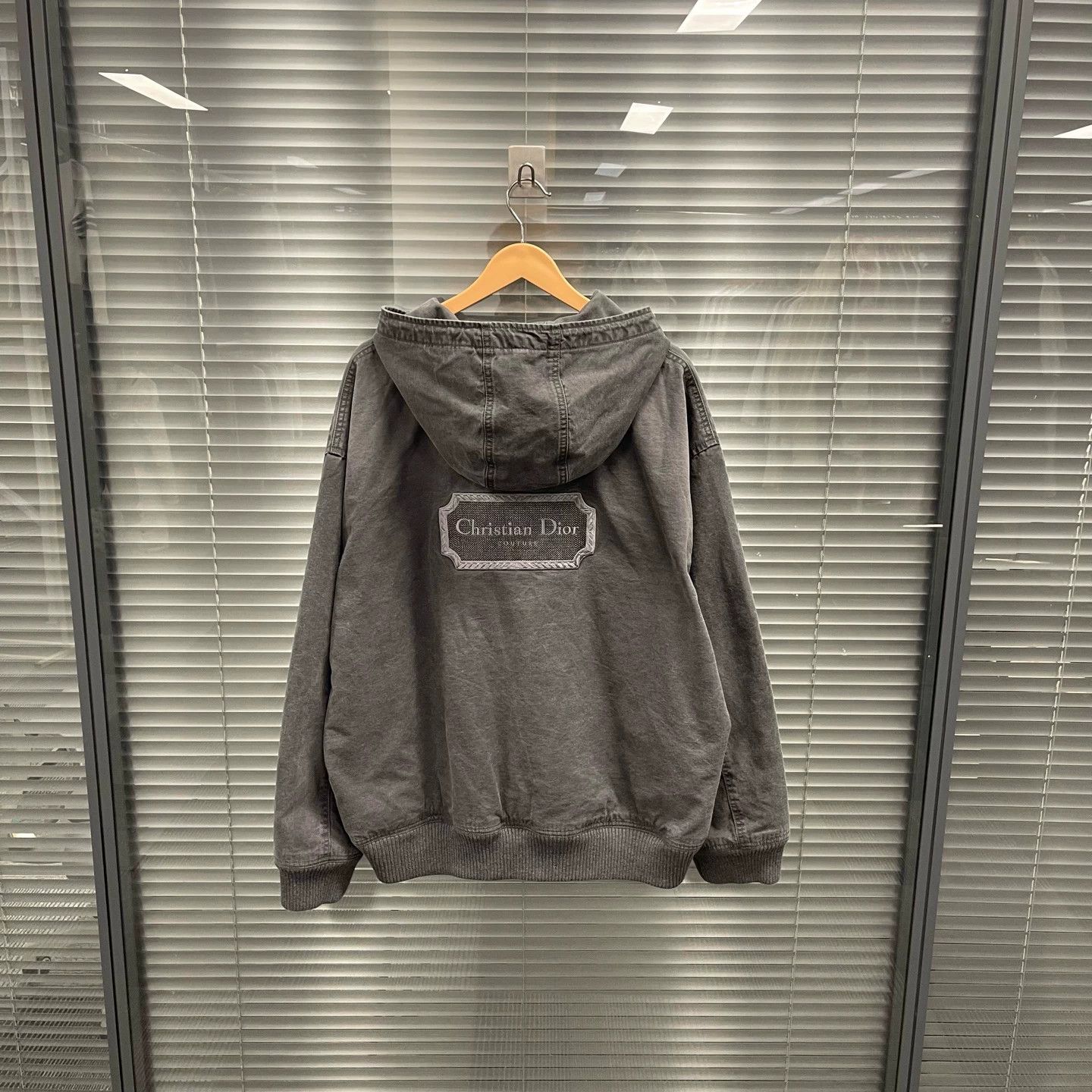 Dior Dior Vintage Gray Embroidered Denim Hooded Jacket Size US L / EU 52-54 / 3 - 2 Thumbnail