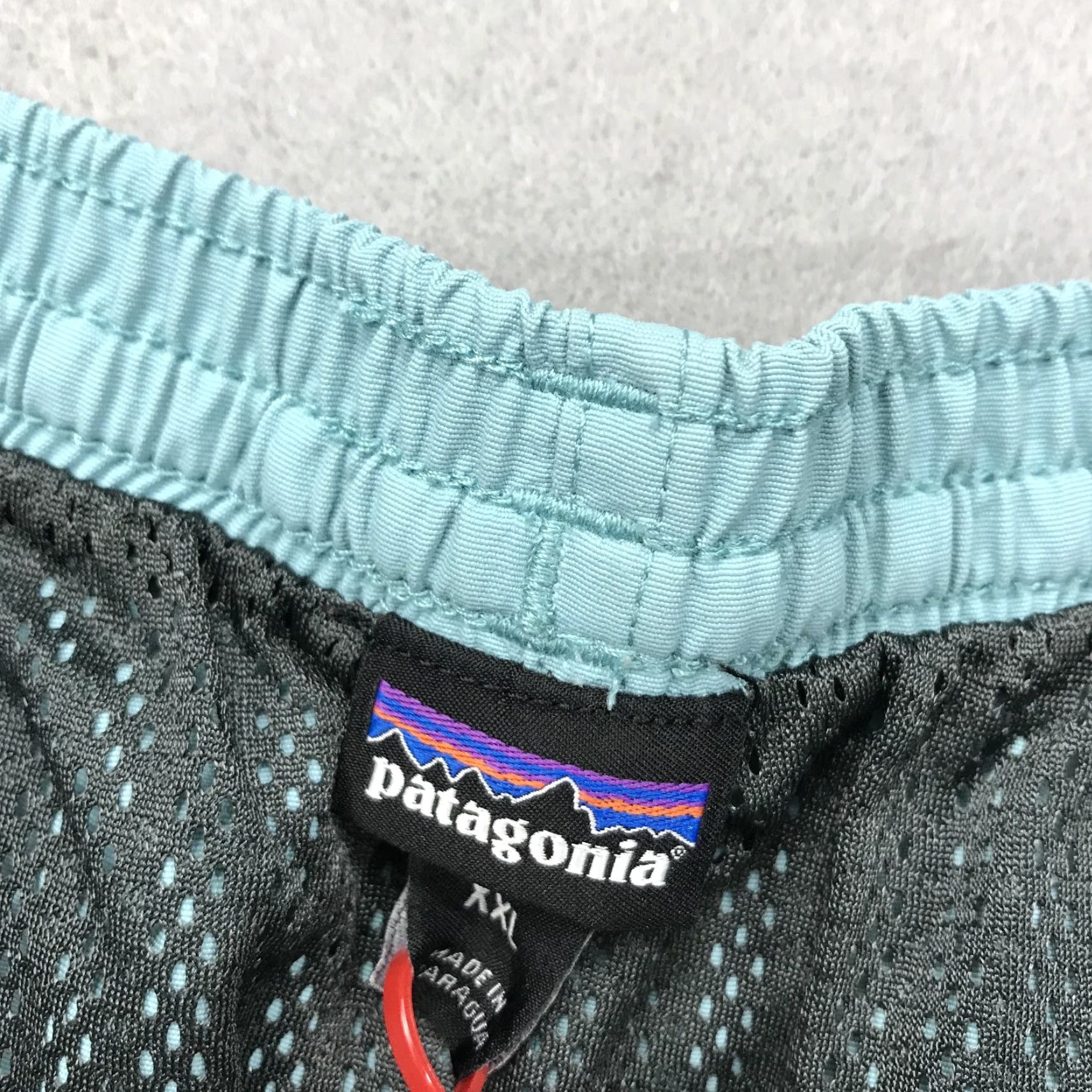 Patagonia Patagonia Shorts Mens 2XL Green Nylon Baggies Summer Drawstring Athletic Activewear Regular Inseam 5 in Mens Size US 39 - 4 Thumbnail