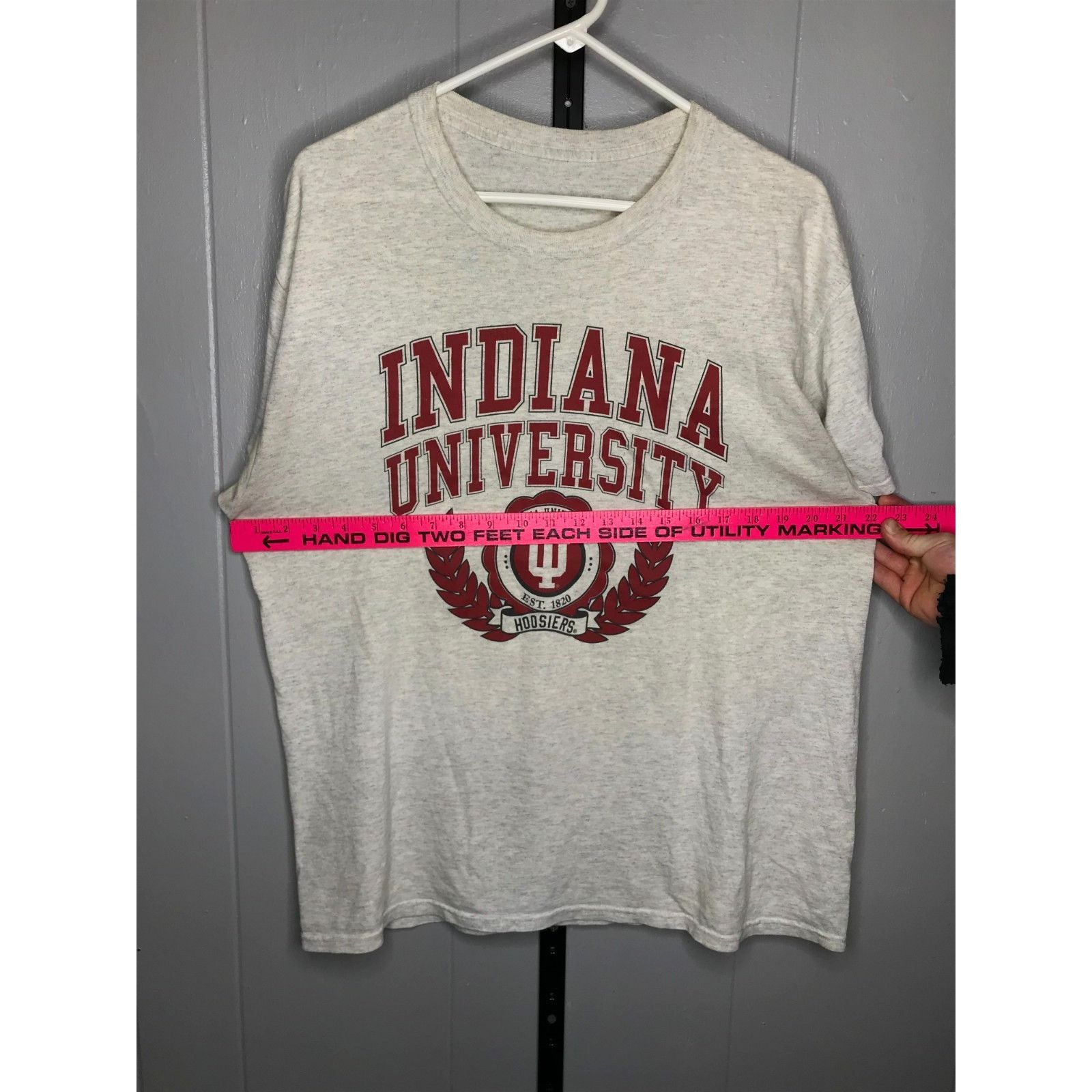 Other Vintage 1990s Indiana University Graphics Gray Red crest Tee Size US XL / EU 56 / 4 - 4 Thumbnail