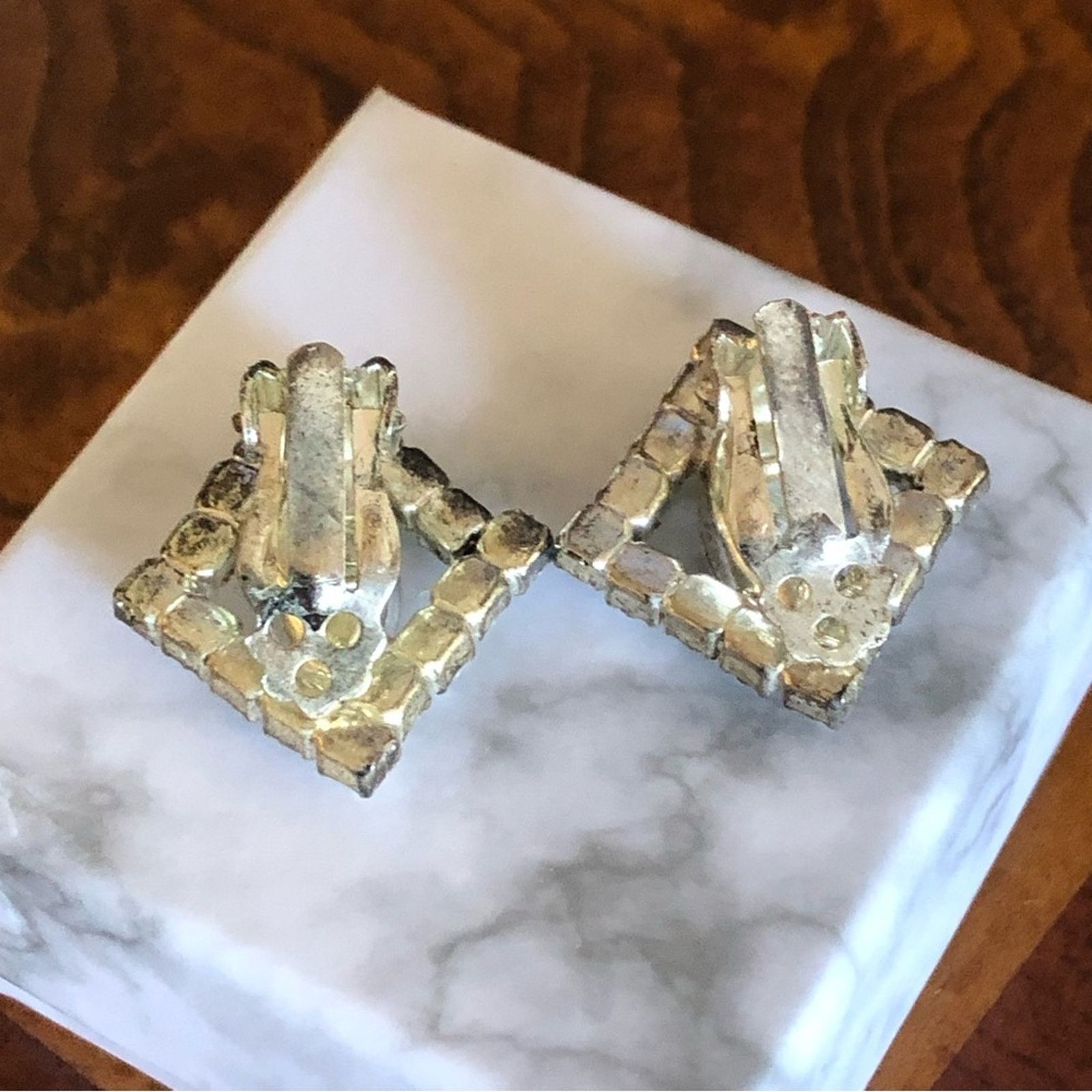 Vintage Vintage elegant clear glass stone clip on earrings Size ONE SIZE - 6 Thumbnail